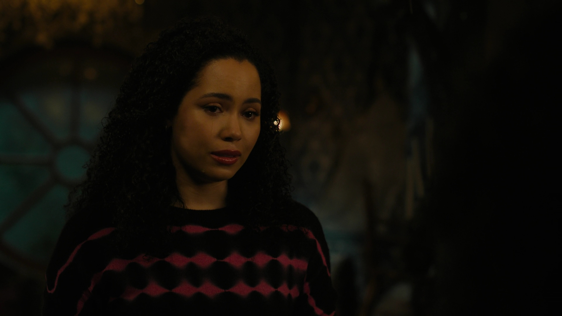 Charmed-Online-dot-nl_Charmed3x12SpectralHealing1958.jpg
