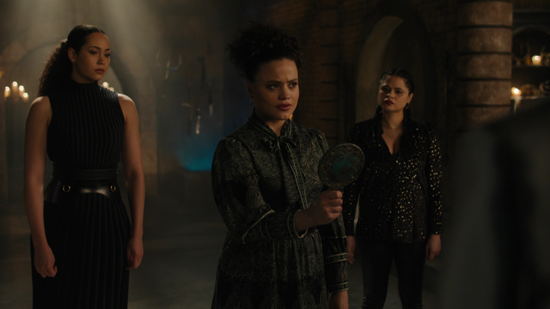 Charmed-Online-dot-nl_Charmed3x13ChaosTheory0124.jpg