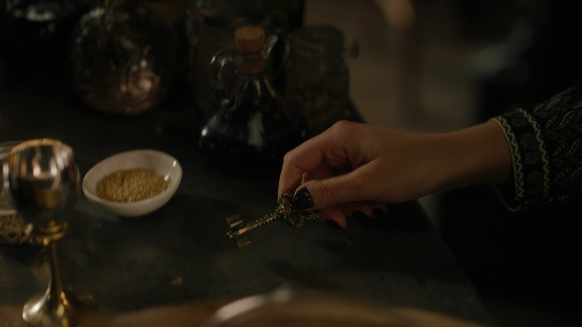 Charmed-Online-dot-nl_Charmed3x13ChaosTheory0273.jpg Charmed-Online-dot-nl_Charmed3x13ChaosTheory0273.jpg