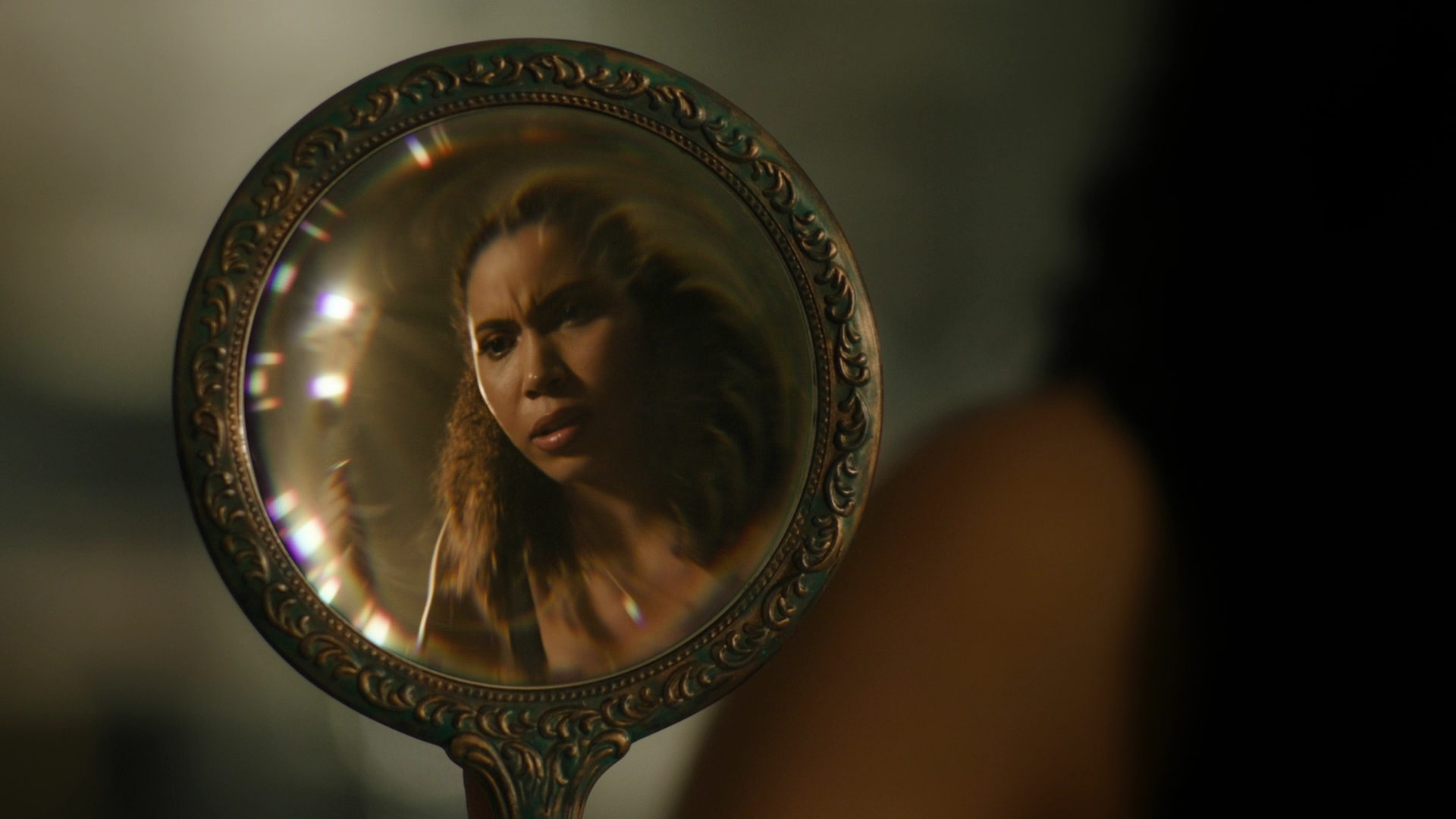 Charmed-Online-dot-nl_Charmed3x13ChaosTheory0707.jpg