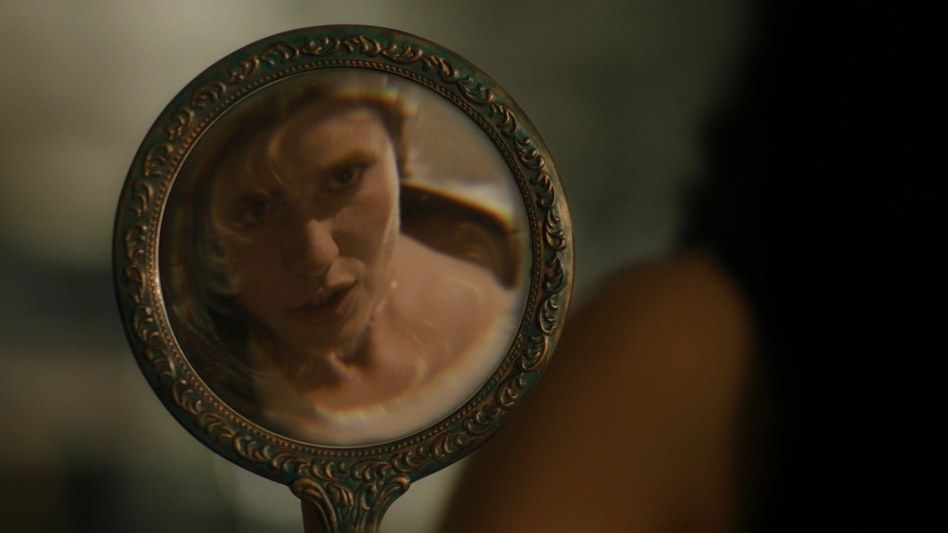 Charmed-Online-dot-nl_Charmed3x13ChaosTheory0709.jpg Charmed-Online-dot-nl_Charmed3x13ChaosTheory0709.jpg