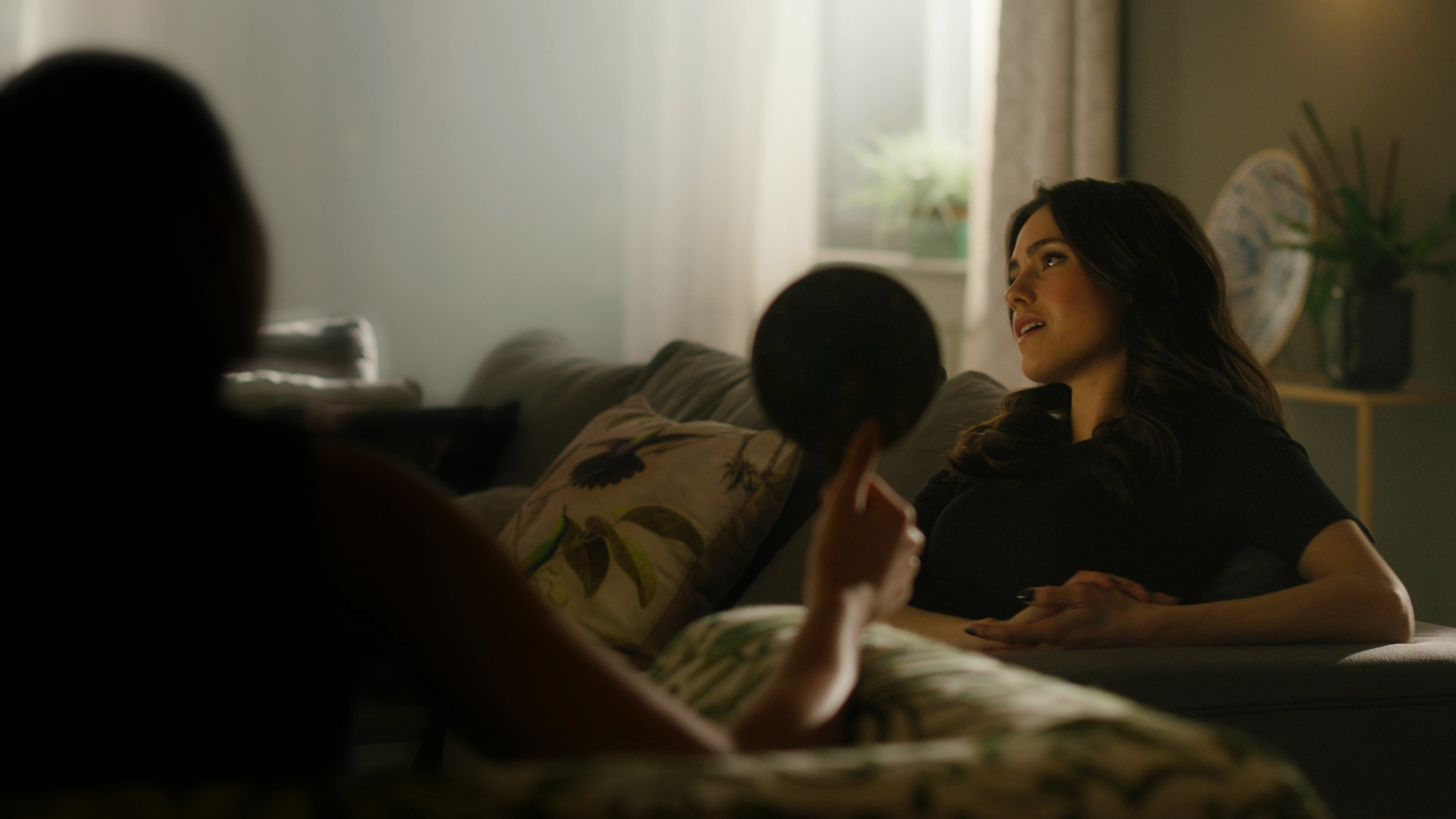 Charmed-Online-dot-nl_Charmed3x13ChaosTheory0716.jpg Charmed-Online-dot-nl_Charmed3x13ChaosTheory0716.jpg