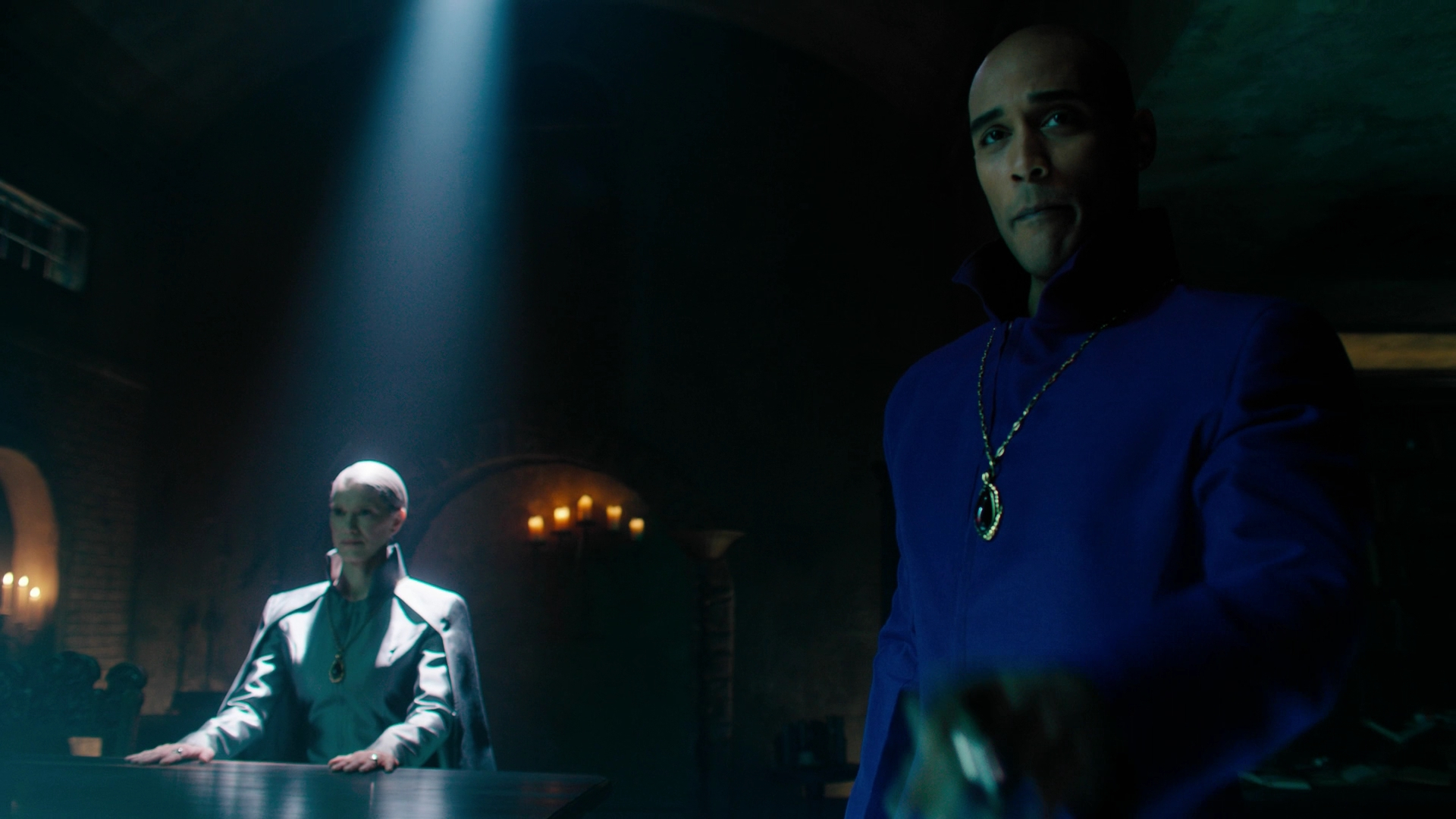 Charmed-Online-dot-nl_Charmed3x13ChaosTheory0927.jpg Charmed-Online-dot-nl_Charmed3x13ChaosTheory0927.jpg