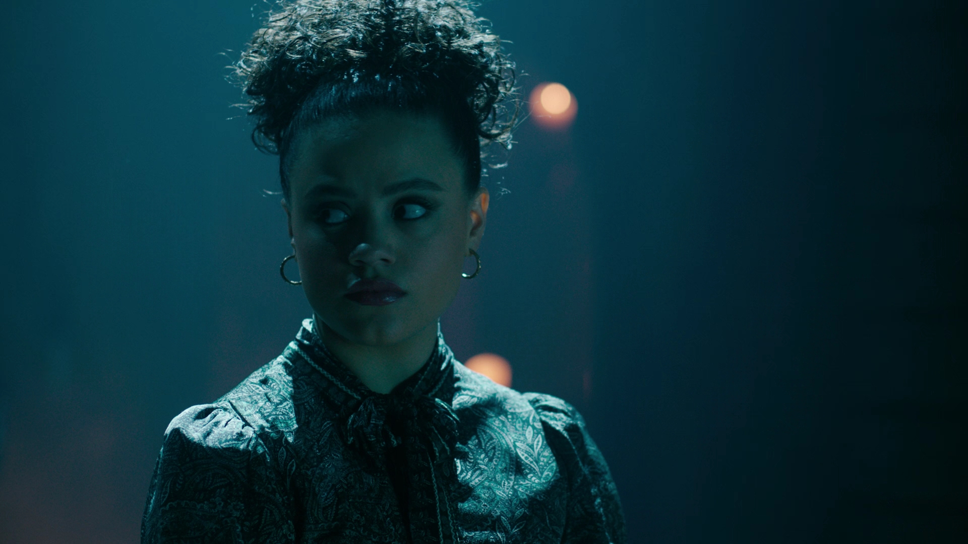 Charmed-Online-dot-nl_Charmed3x13ChaosTheory0948.jpg Charmed-Online-dot-nl_Charmed3x13ChaosTheory0948.jpg