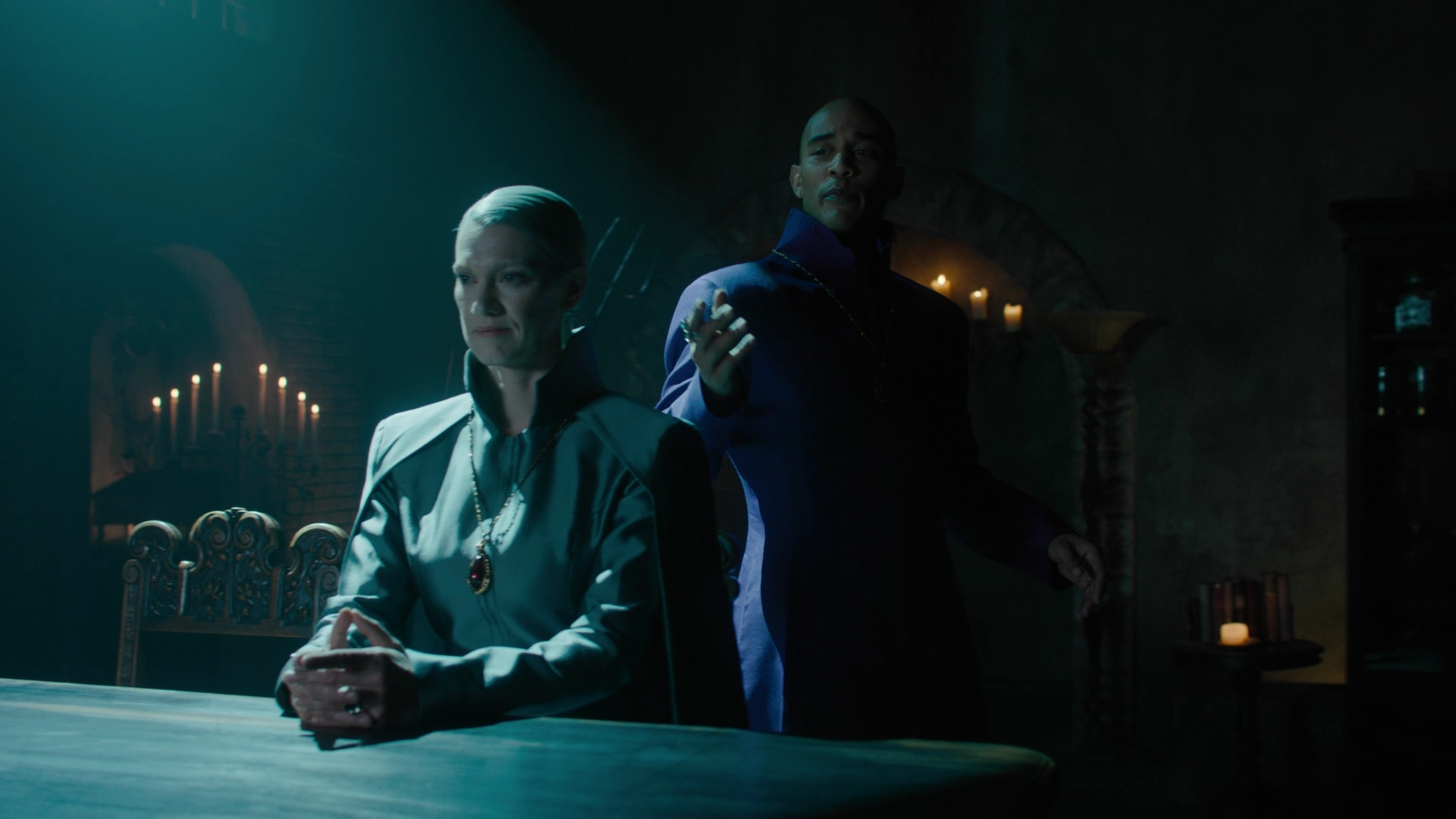 Charmed-Online-dot-nl_Charmed3x13ChaosTheory1367.jpg Charmed-Online-dot-nl_Charmed3x13ChaosTheory1367.jpg