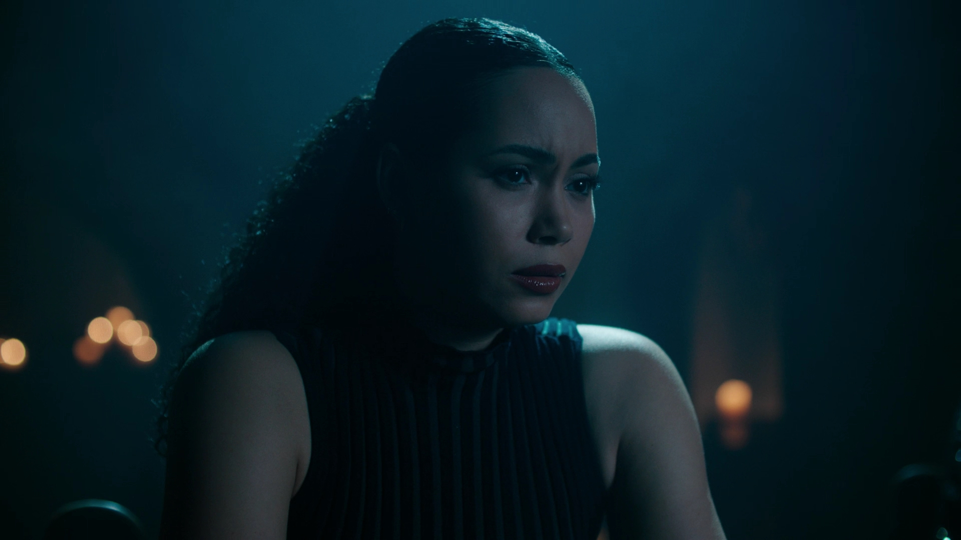 Charmed-Online-dot-nl_Charmed3x13ChaosTheory1681.jpg Charmed-Online-dot-nl_Charmed3x13ChaosTheory1681.jpg