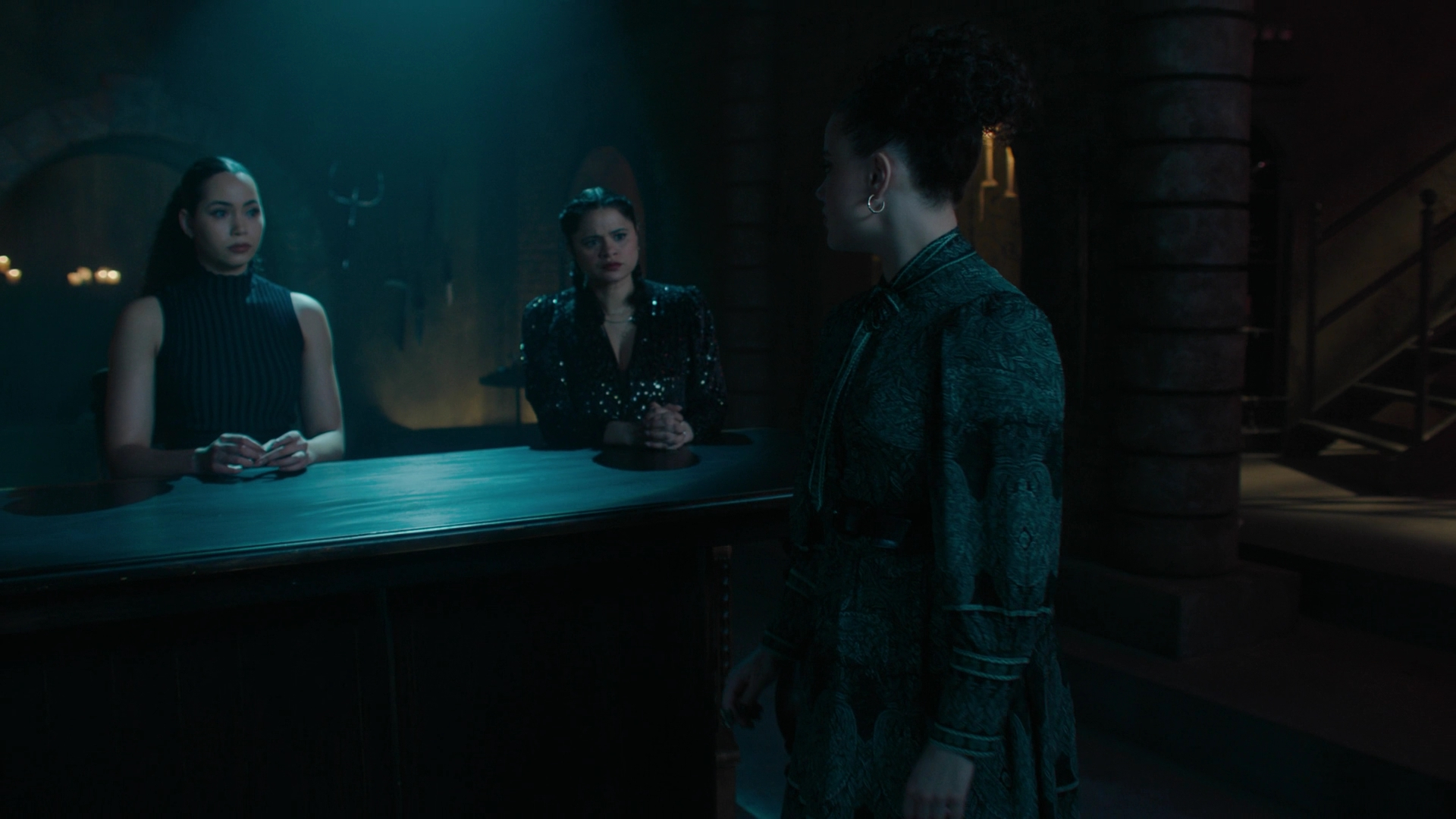 Charmed-Online-dot-nl_Charmed3x13ChaosTheory1892.jpg Charmed-Online-dot-nl_Charmed3x13ChaosTheory1892.jpg