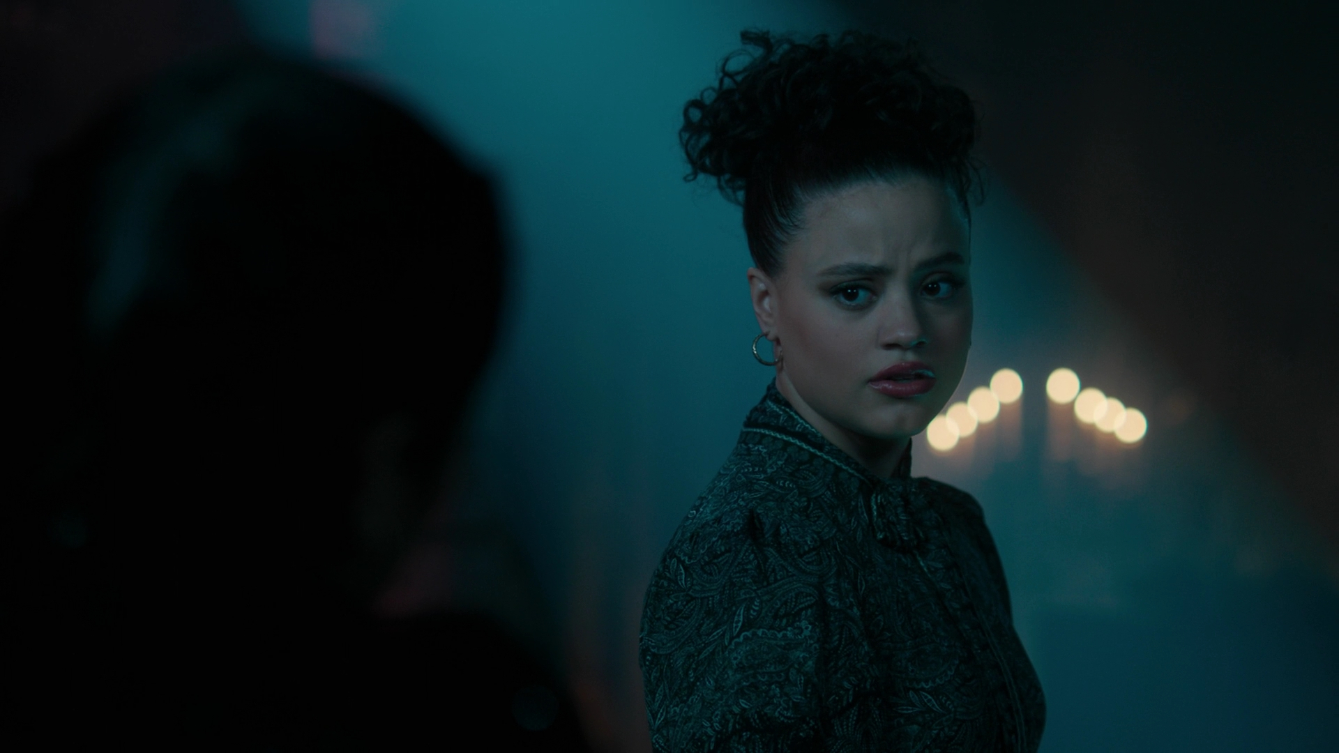 Charmed-Online-dot-nl_Charmed3x13ChaosTheory1907.jpg Charmed-Online-dot-nl_Charmed3x13ChaosTheory1907.jpg