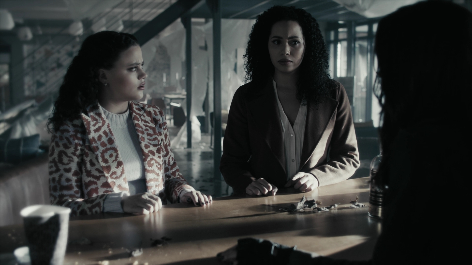 Charmed-Online-dot-nl_Charmed3x15SchrodingersFuture0886.jpg