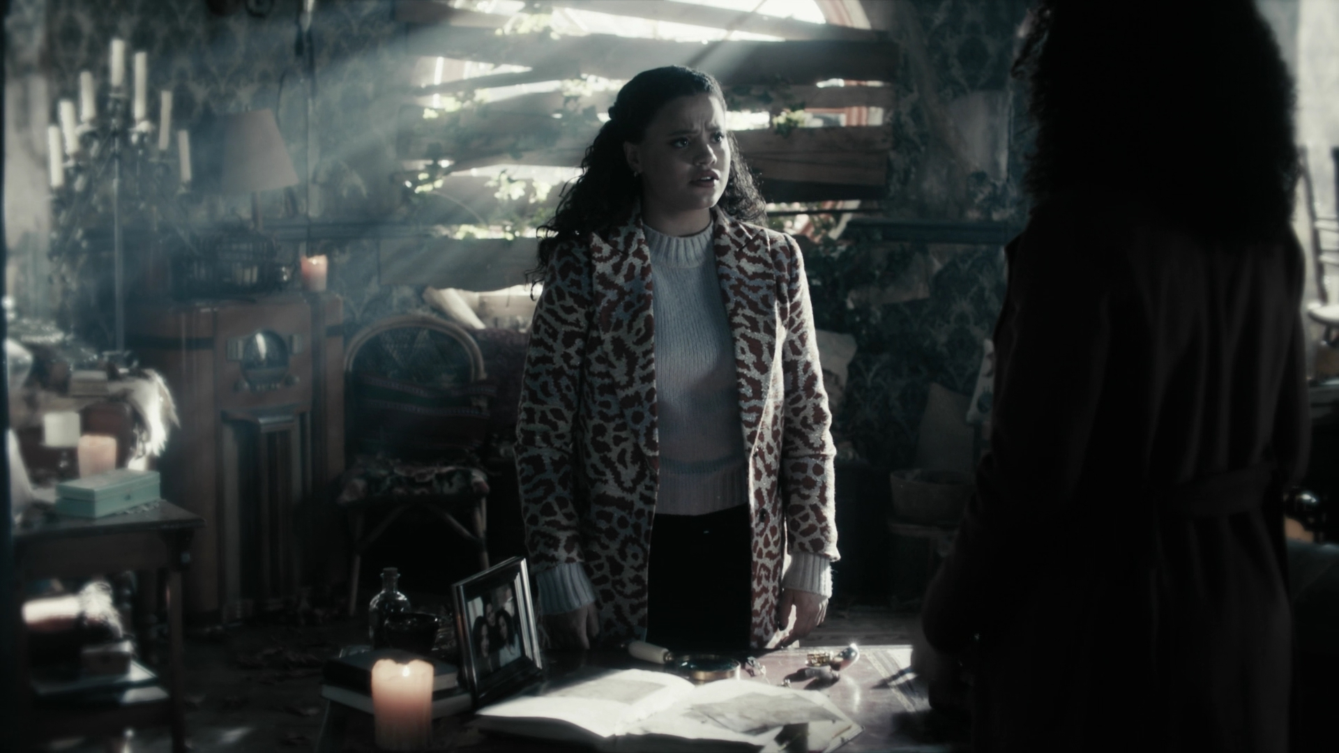 Charmed-Online-dot-nl_Charmed3x15SchrodingersFuture1372.jpg