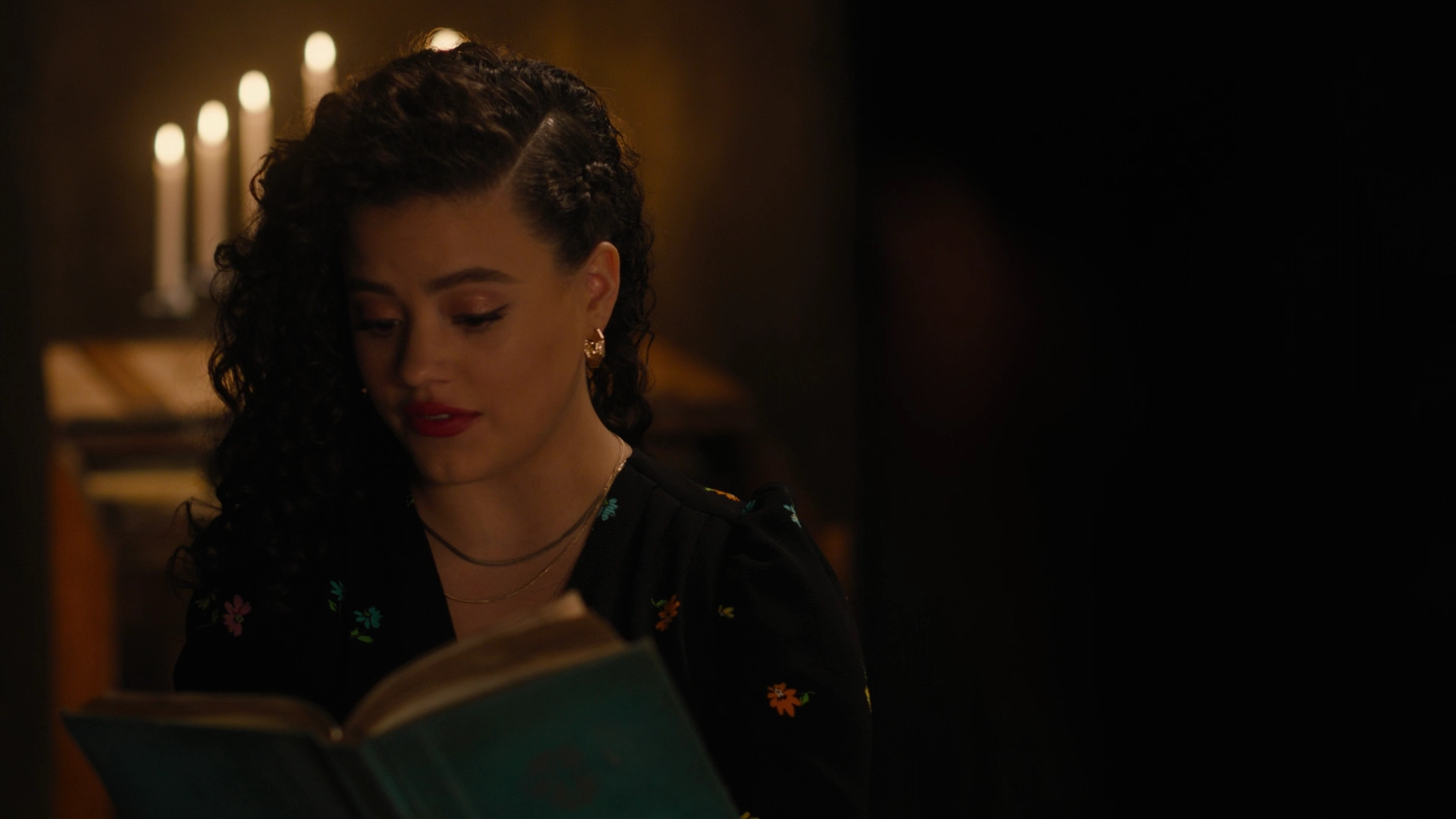 Charmed-Online-dot-nl_Charmed3x16WhattoExpectWhenYoureExpectingtheApocalypse0383.jpg