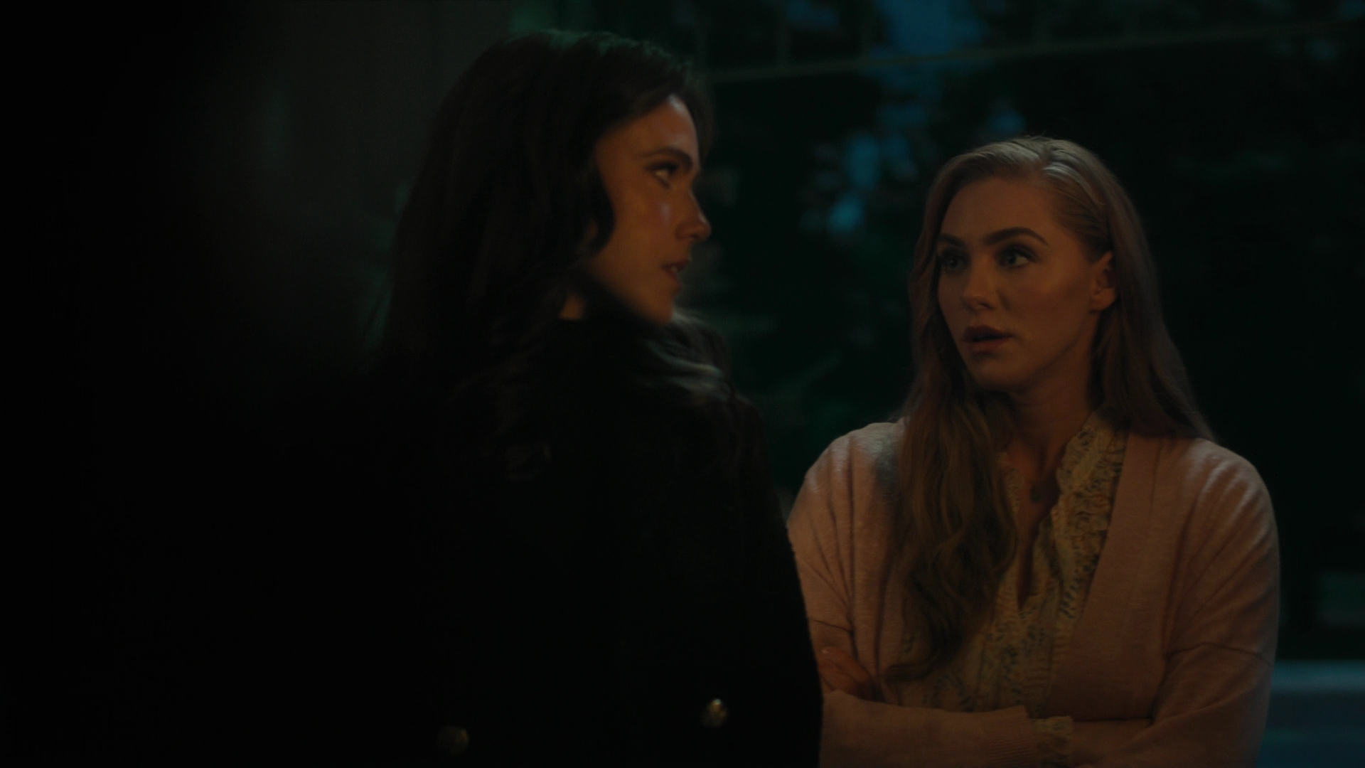 Charmed-Online-dot-nl_Charmed3x16WhattoExpectWhenYoureExpectingtheApocalypse0707.jpg
