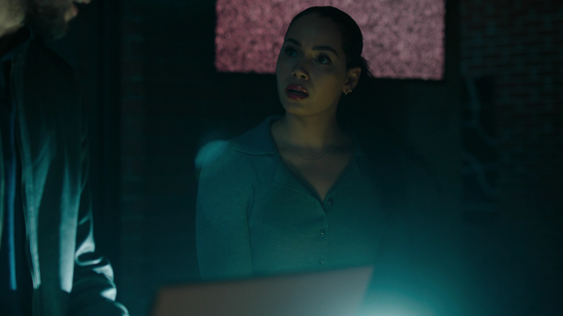 Charmed-Online-dot-nl_Charmed3x16WhattoExpectWhenYoureExpectingtheApocalypse0890.jpg