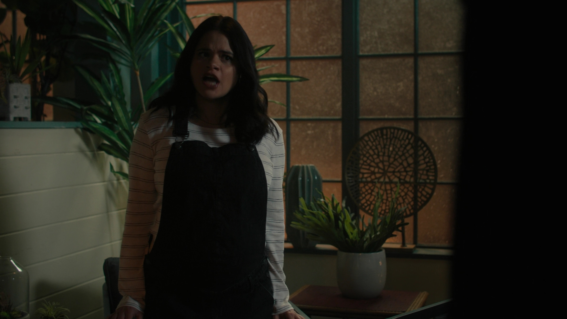 Charmed-Online-dot-nl_Charmed3x16WhattoExpectWhenYoureExpectingtheApocalypse1472.jpg