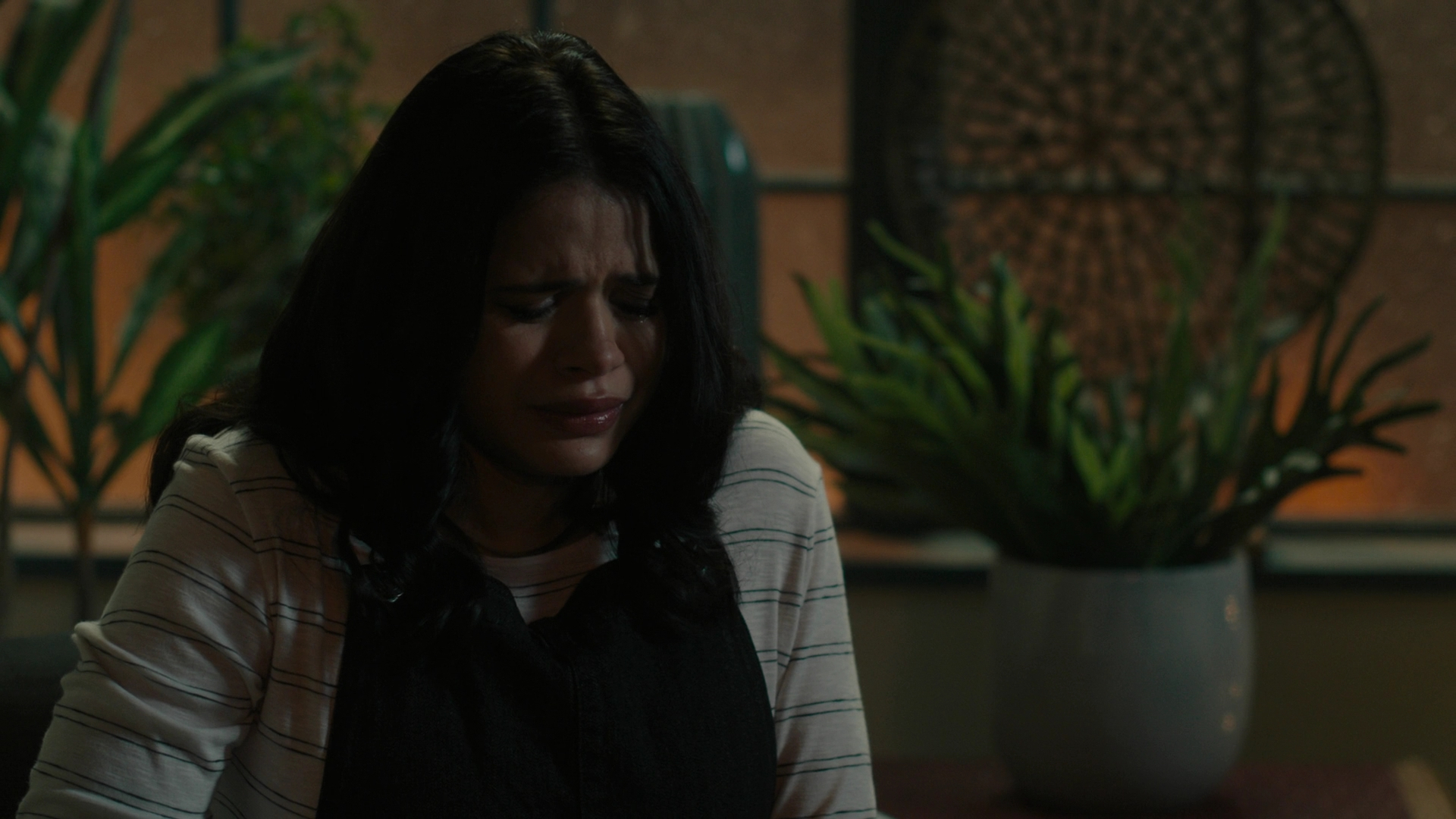 Charmed-Online-dot-nl_Charmed3x16WhattoExpectWhenYoureExpectingtheApocalypse1544.jpg