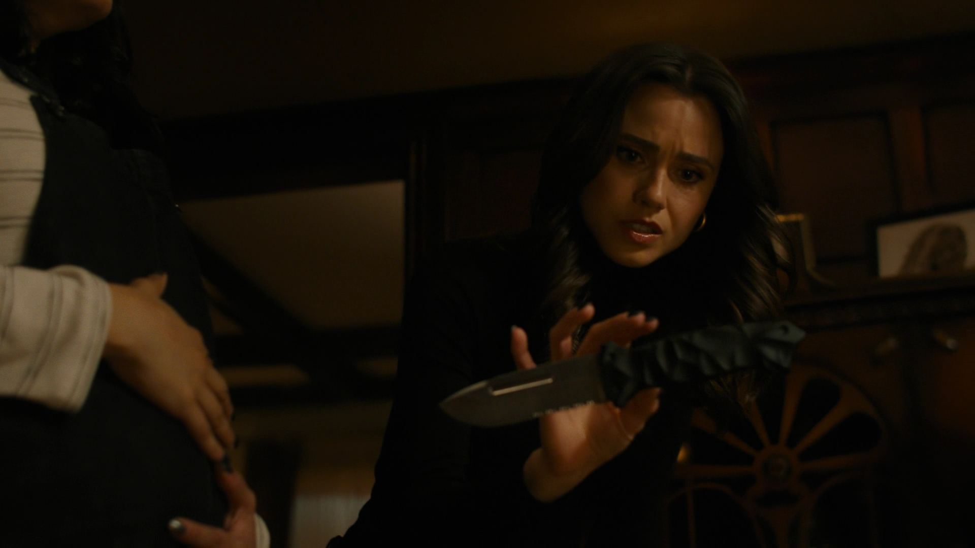Charmed-Online-dot-nl_Charmed3x16WhattoExpectWhenYoureExpectingtheApocalypse1823.jpg
