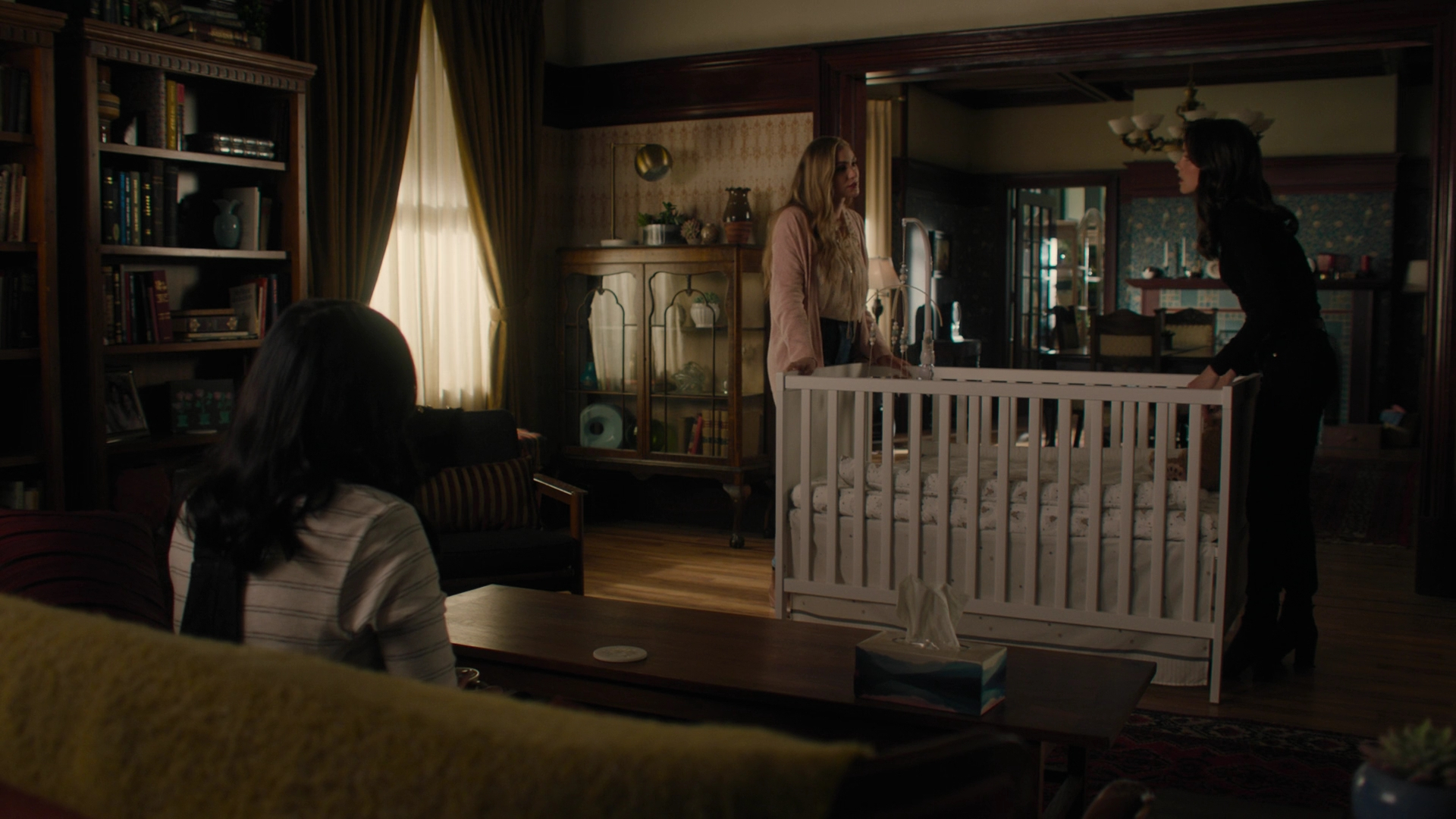 Charmed-Online-dot-nl_Charmed3x16WhattoExpectWhenYoureExpectingtheApocalypse2068.jpg