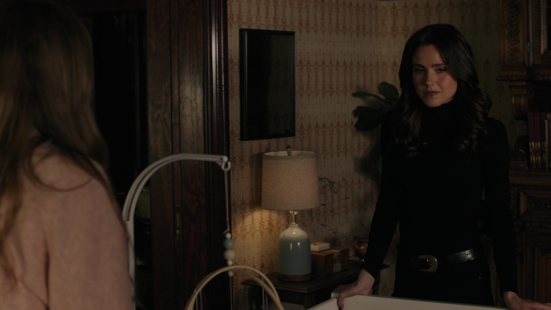 Charmed-Online-dot-nl_Charmed3x16WhattoExpectWhenYoureExpectingtheApocalypse2084.jpg