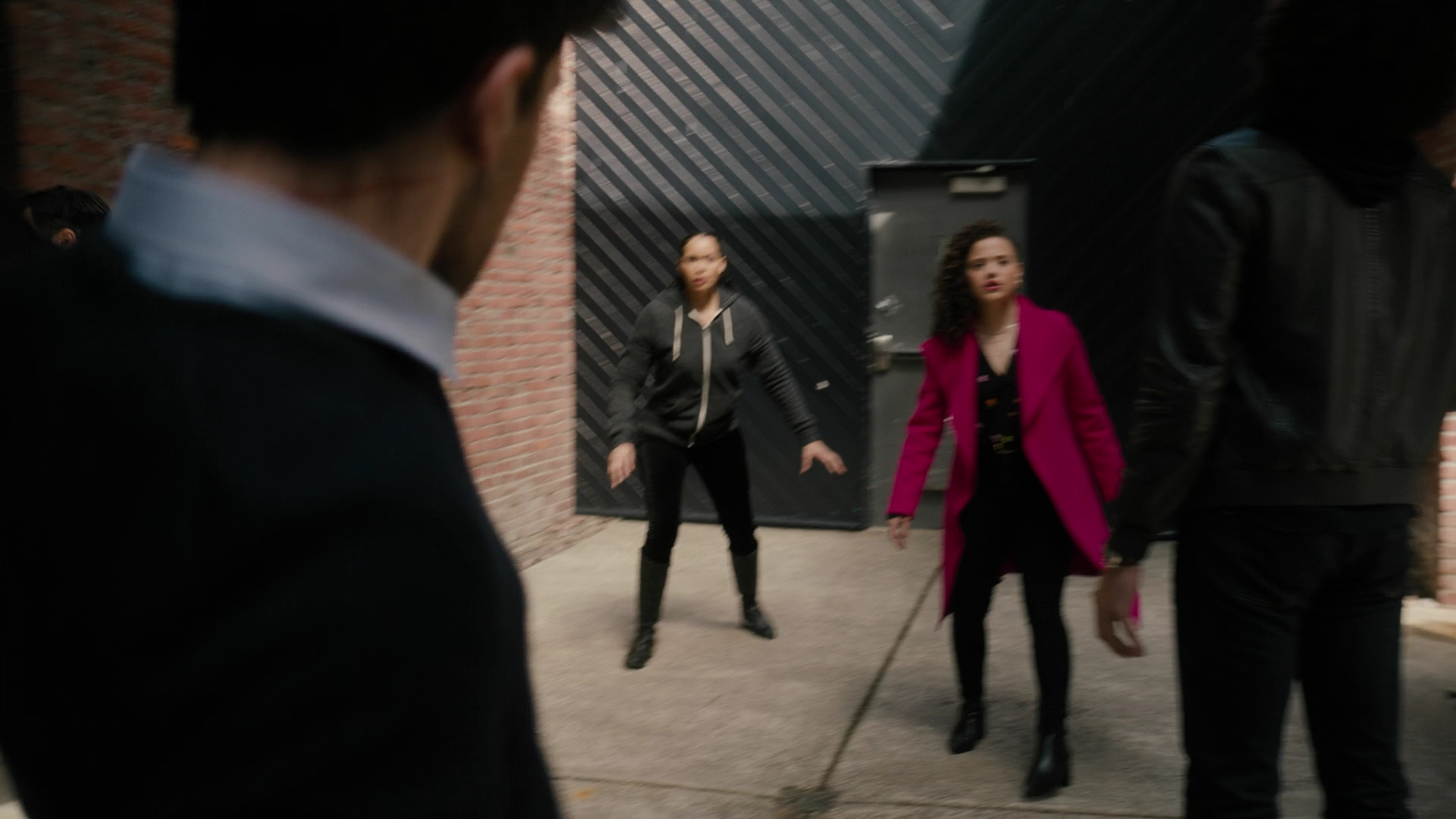 Charmed-Online-dot-nl_Charmed3x16WhattoExpectWhenYoureExpectingtheApocalypse2327.jpg