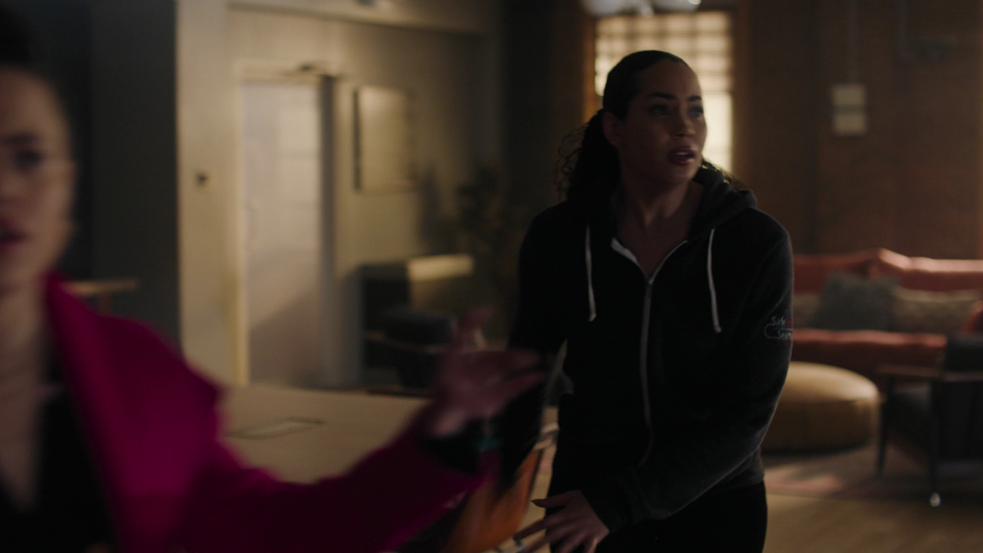 Charmed-Online-dot-nl_Charmed3x16WhattoExpectWhenYoureExpectingtheApocalypse2347.jpg