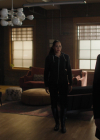 Charmed-Online-dot-nl_Charmed3x16WhattoExpectWhenYoureExpectingtheApocalypse2385.jpg