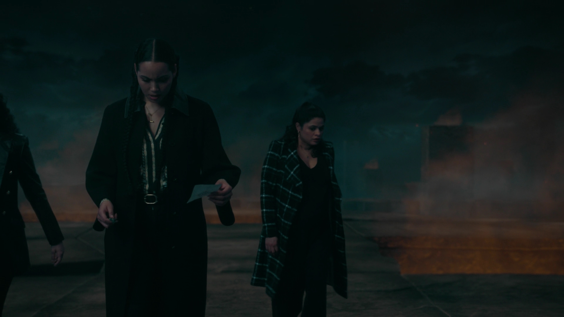 Charmed-Online-dot-nl_Charmed3x17TheCalmBeforeTheStorm0032.jpg