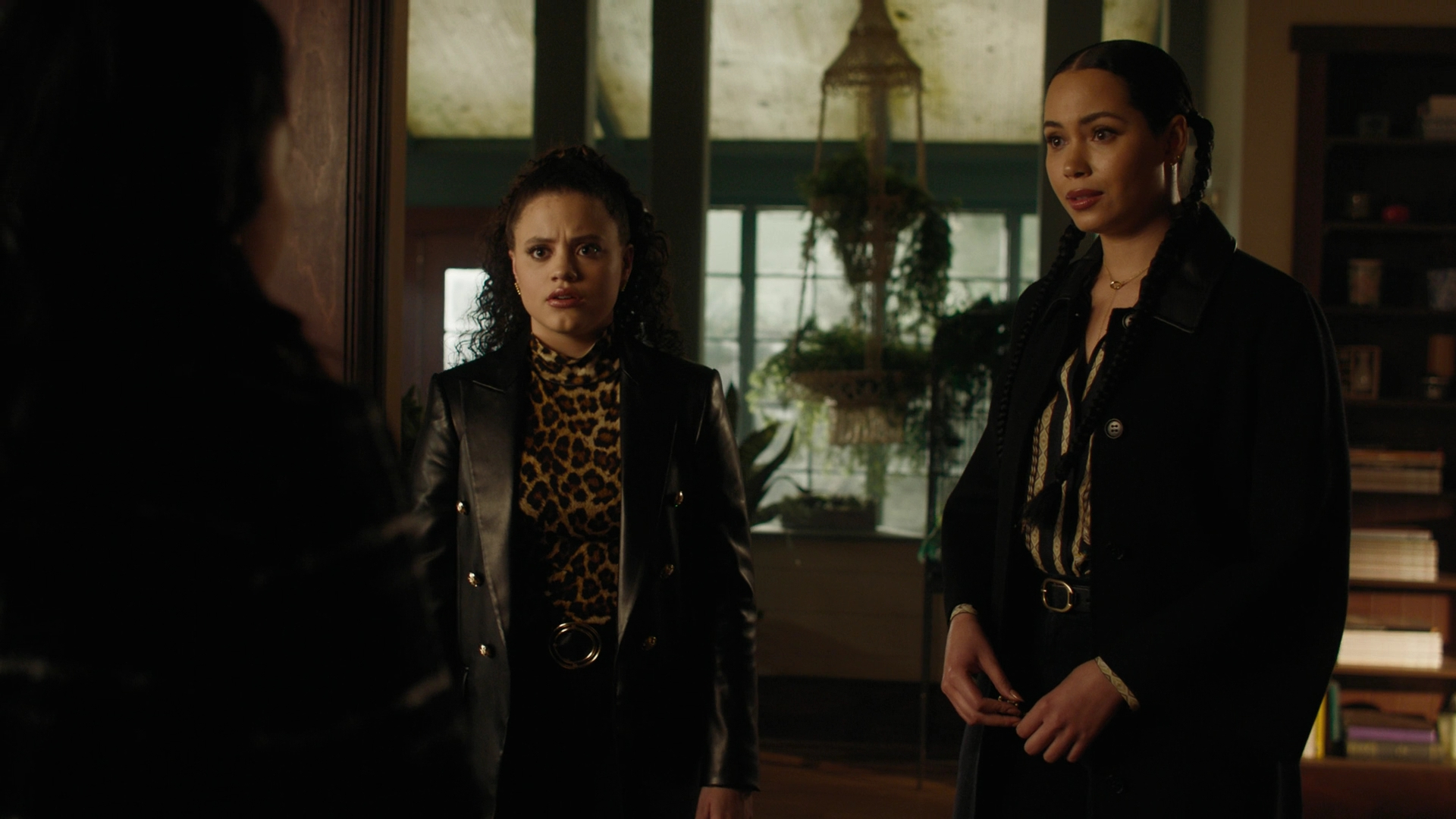 Charmed-Online-dot-nl_Charmed3x17TheCalmBeforeTheStorm0161.jpg