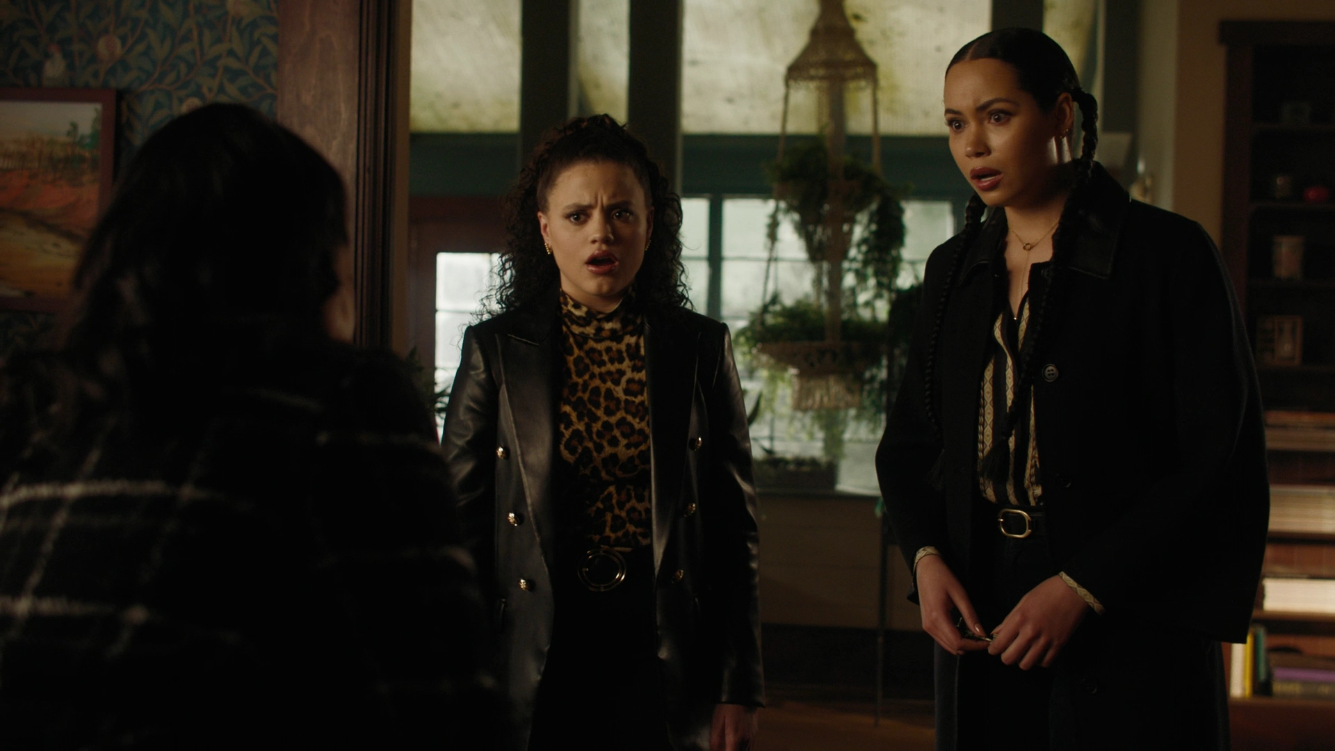Charmed-Online-dot-nl_Charmed3x17TheCalmBeforeTheStorm0175.jpg