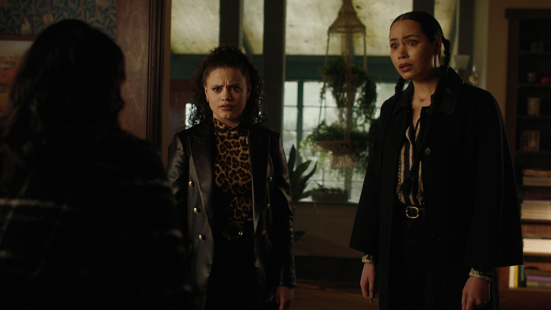 Charmed-Online-dot-nl_Charmed3x17TheCalmBeforeTheStorm0183.jpg