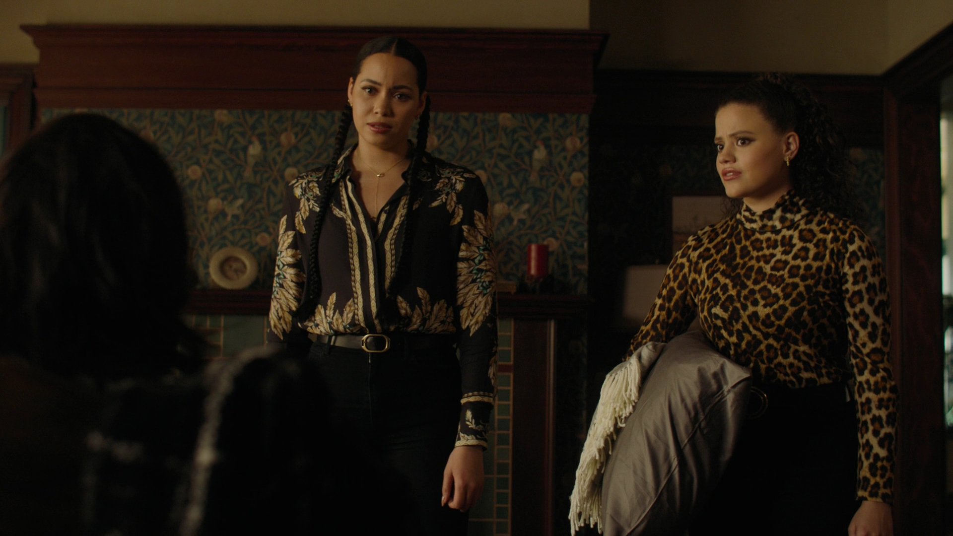 Charmed-Online-dot-nl_Charmed3x17TheCalmBeforeTheStorm0207.jpg