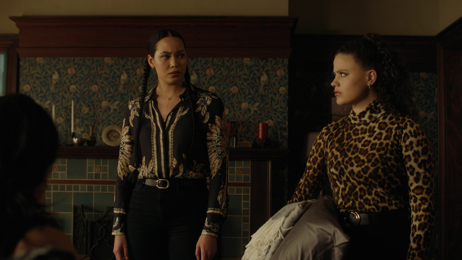 Charmed-Online-dot-nl_Charmed3x17TheCalmBeforeTheStorm0219.jpg