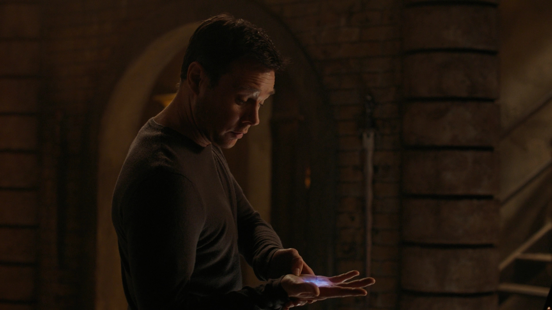 Charmed-Online-dot-nl_Charmed3x17TheCalmBeforeTheStorm0286.jpg