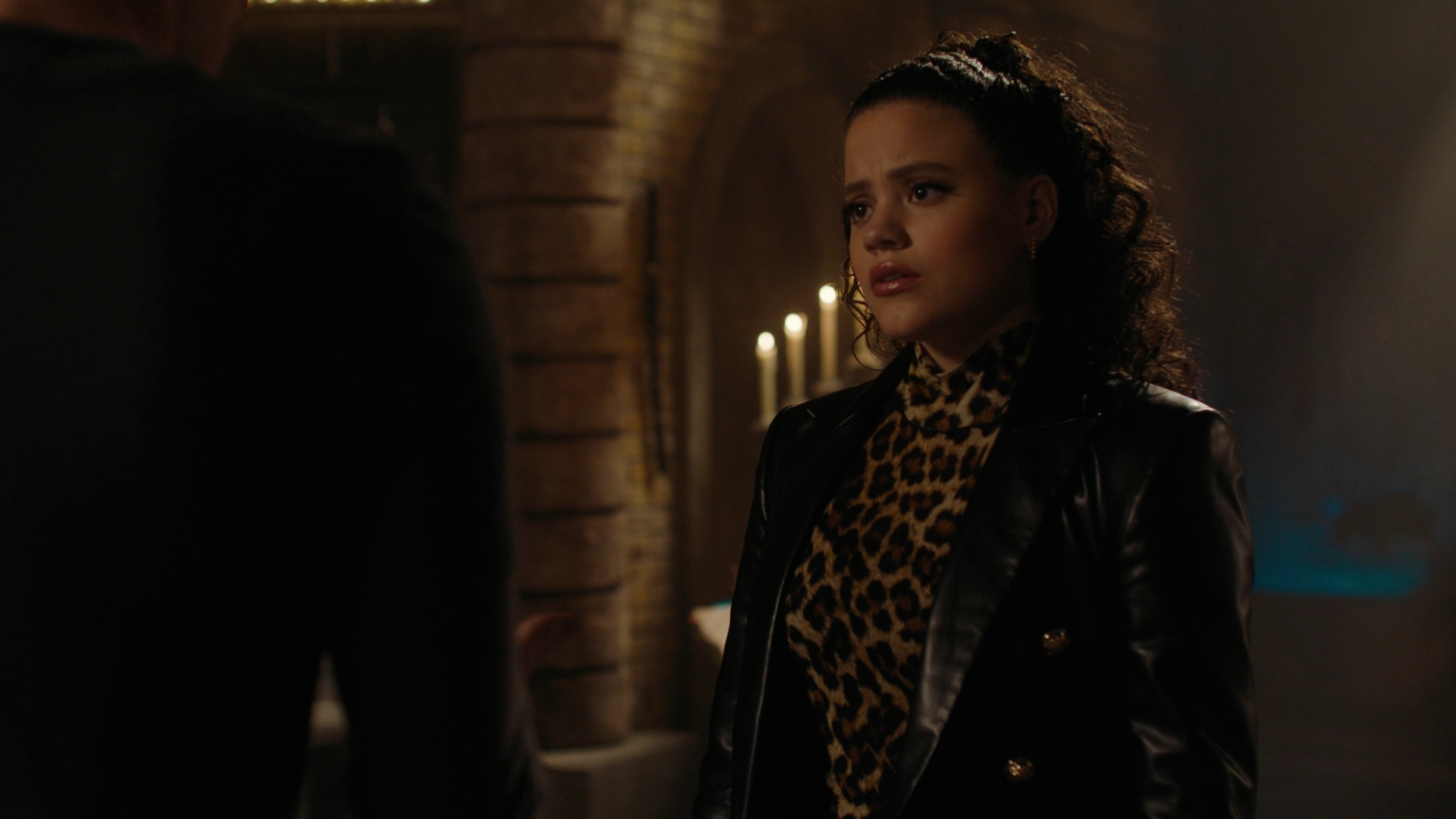 Charmed-Online-dot-nl_Charmed3x17TheCalmBeforeTheStorm0290.jpg
