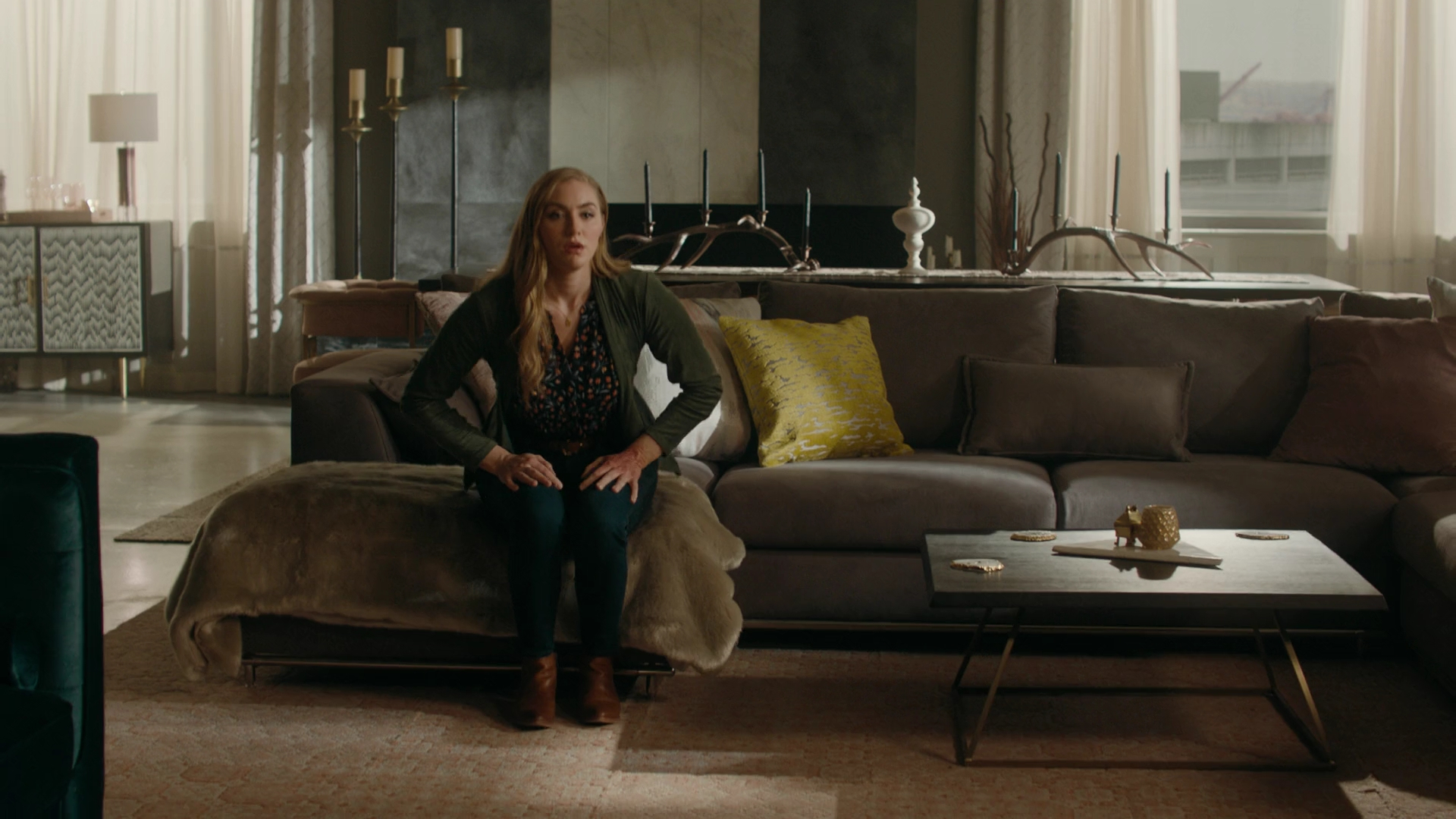 Charmed-Online-dot-nl_Charmed3x17TheCalmBeforeTheStorm0361.jpg