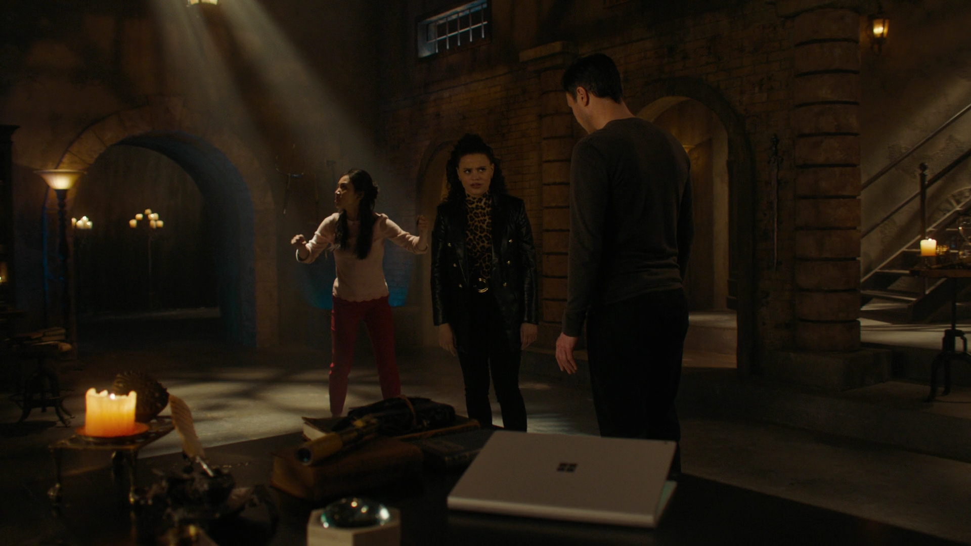 Charmed-Online-dot-nl_Charmed3x17TheCalmBeforeTheStorm0462.jpg
