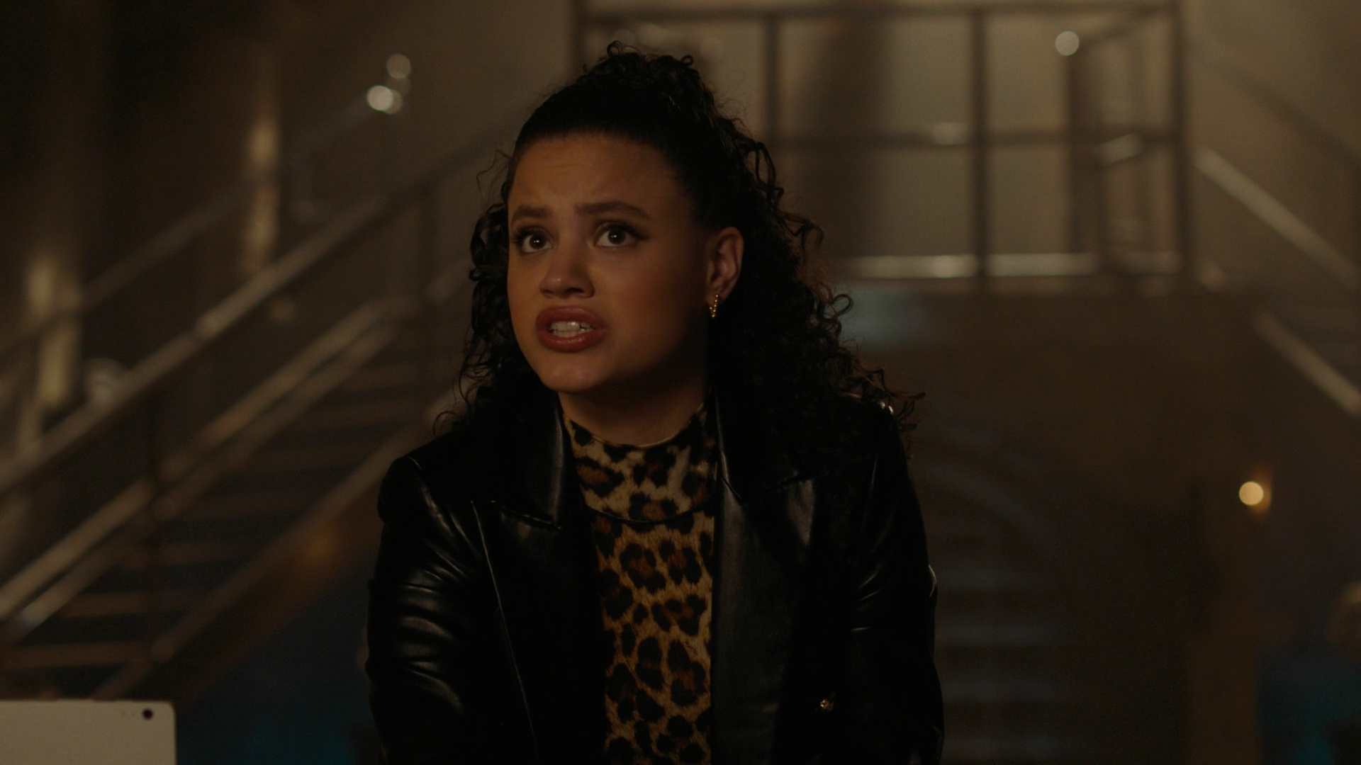 Charmed-Online-dot-nl_Charmed3x17TheCalmBeforeTheStorm0498.jpg