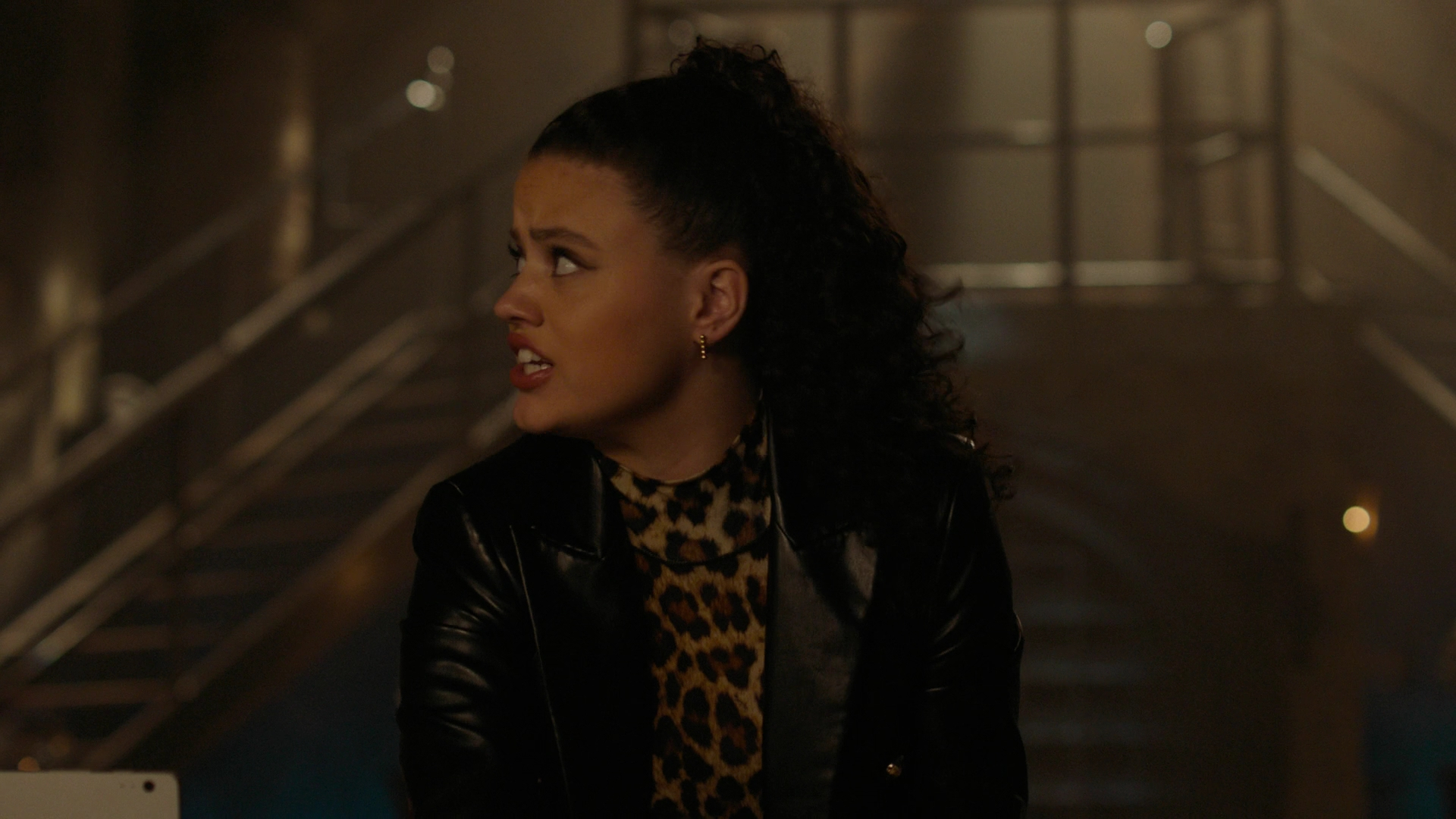 Charmed-Online-dot-nl_Charmed3x17TheCalmBeforeTheStorm0499.jpg
