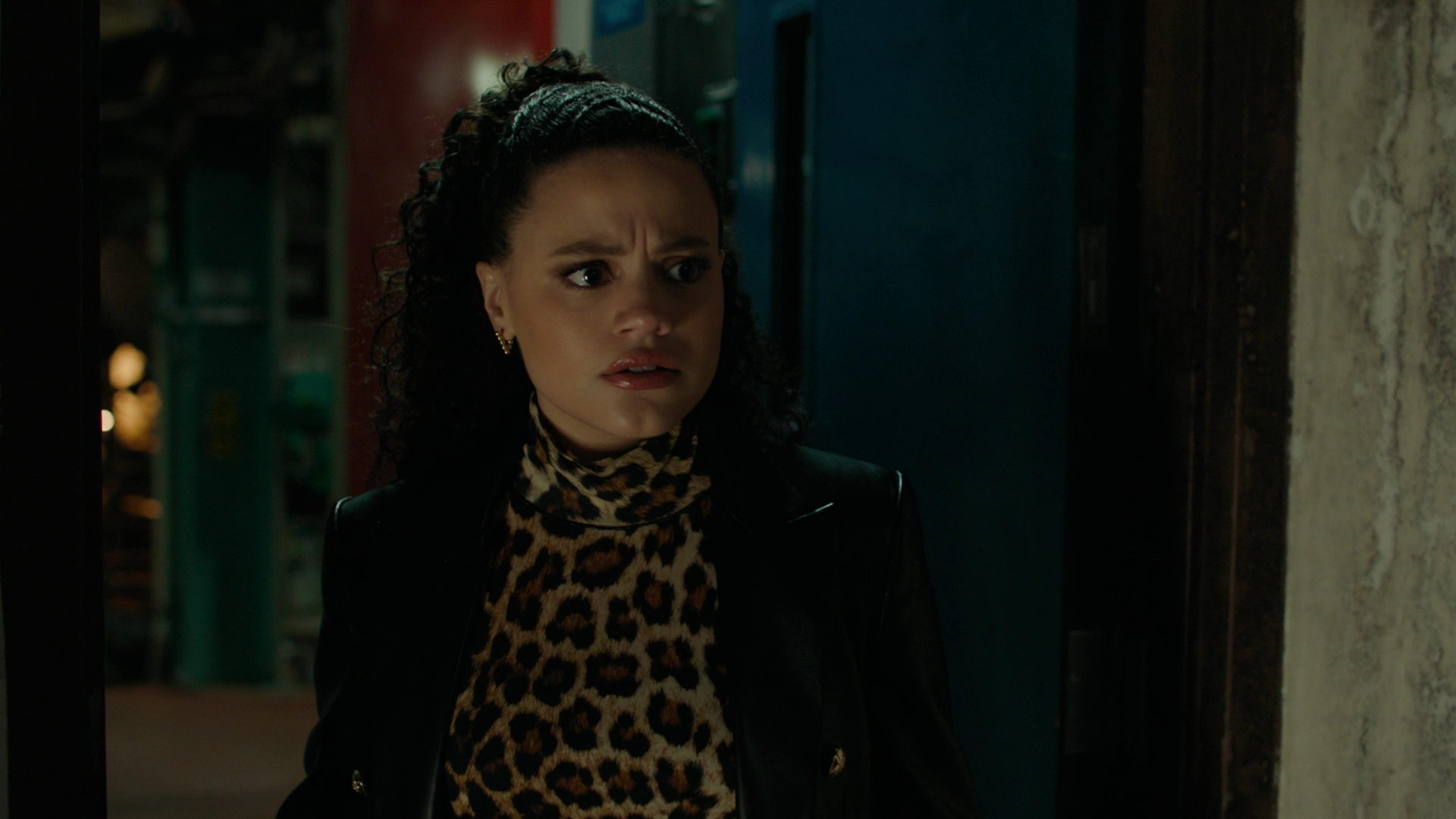 Charmed-Online-dot-nl_Charmed3x17TheCalmBeforeTheStorm0647.jpg