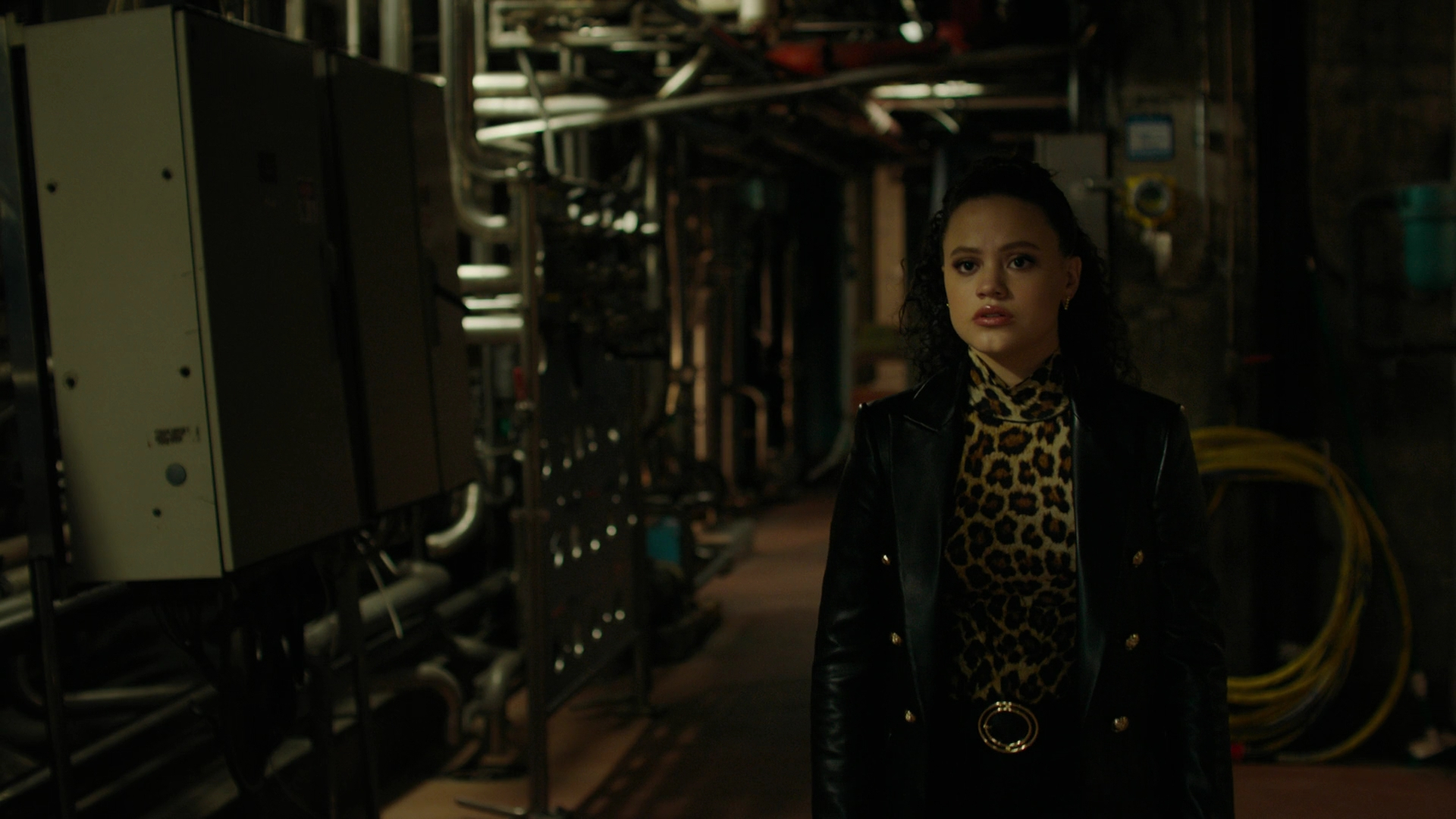 Charmed-Online-dot-nl_Charmed3x17TheCalmBeforeTheStorm0658.jpg