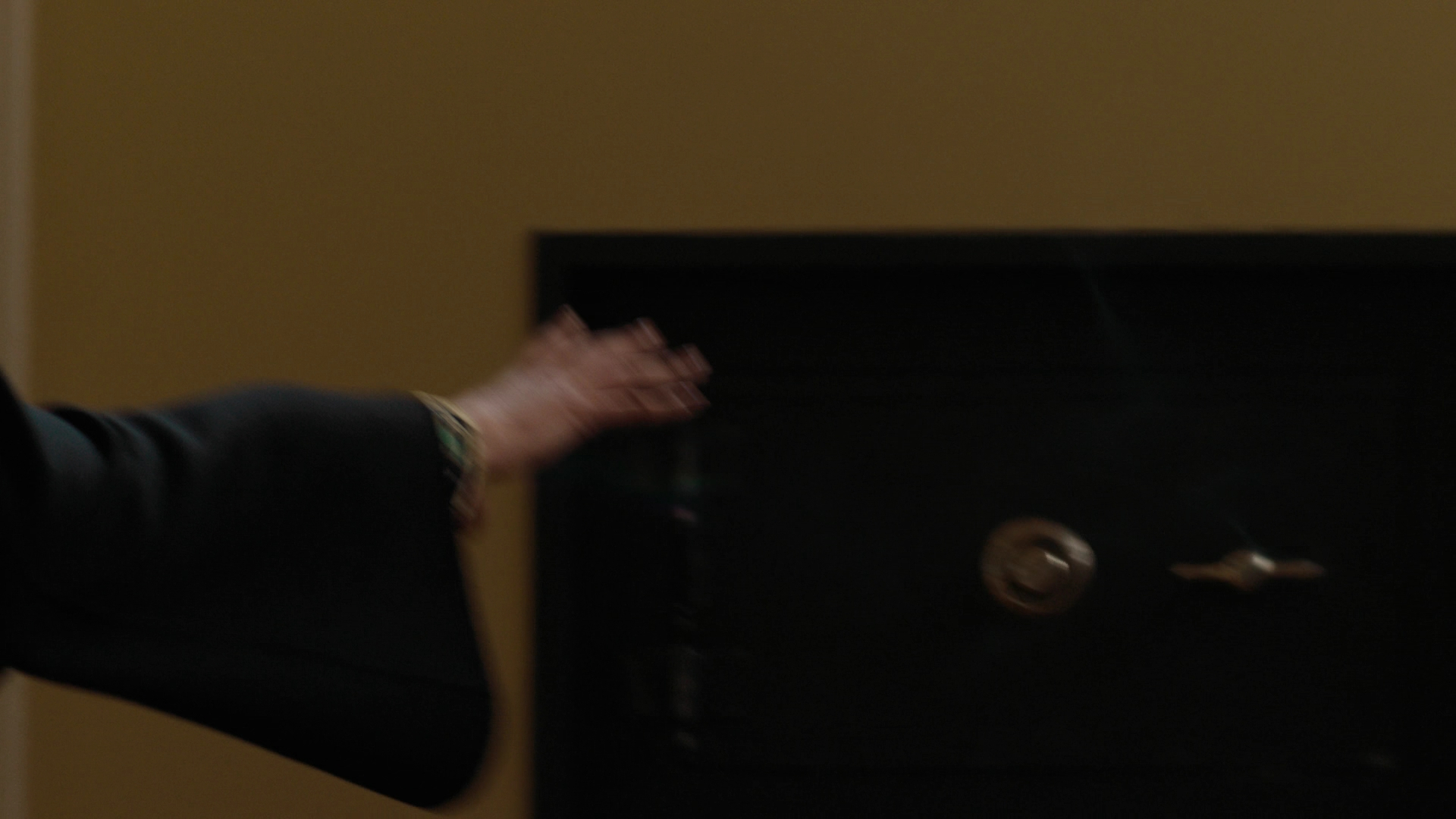 Charmed-Online-dot-nl_Charmed3x17TheCalmBeforeTheStorm0771.jpg