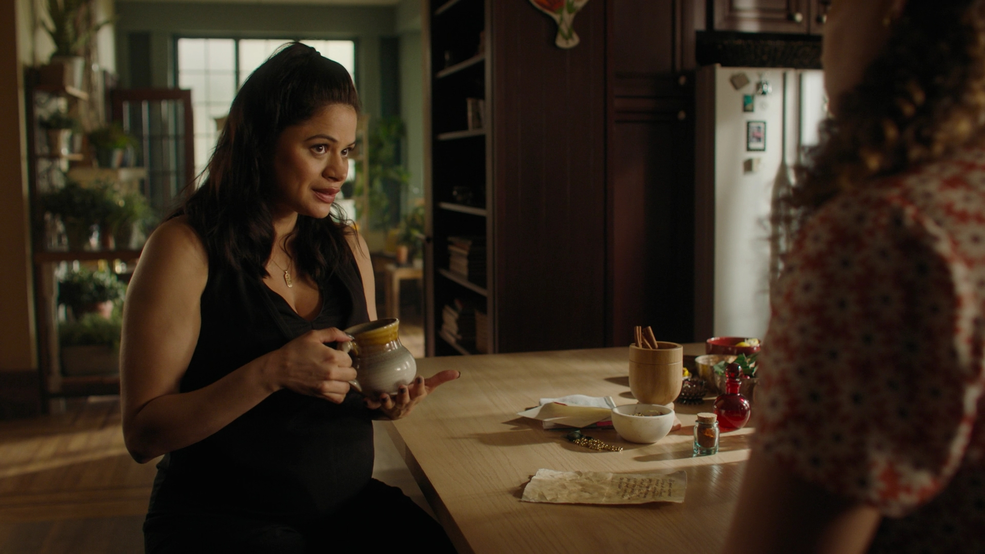 Charmed-Online-dot-nl_Charmed3x17TheCalmBeforeTheStorm1002.jpg