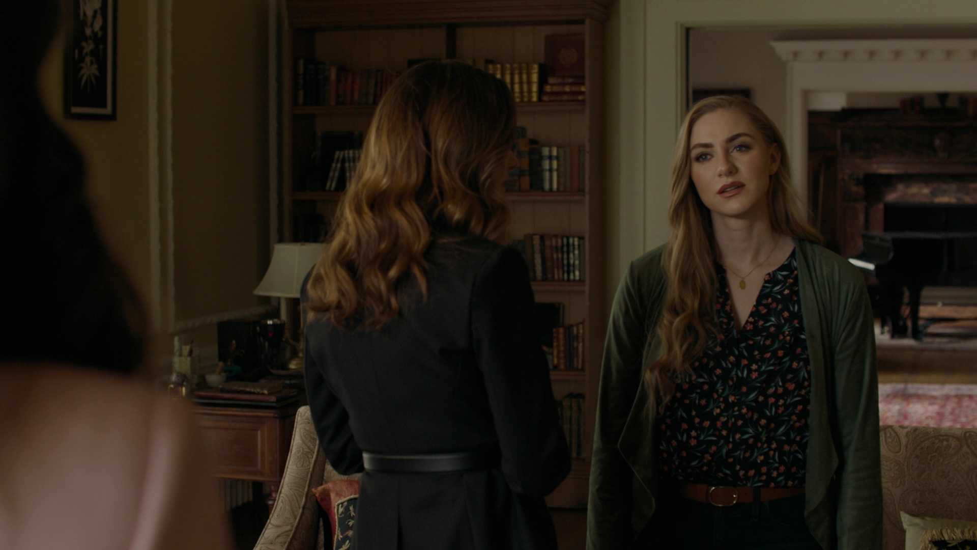 Charmed-Online-dot-nl_Charmed3x17TheCalmBeforeTheStorm1235.jpg