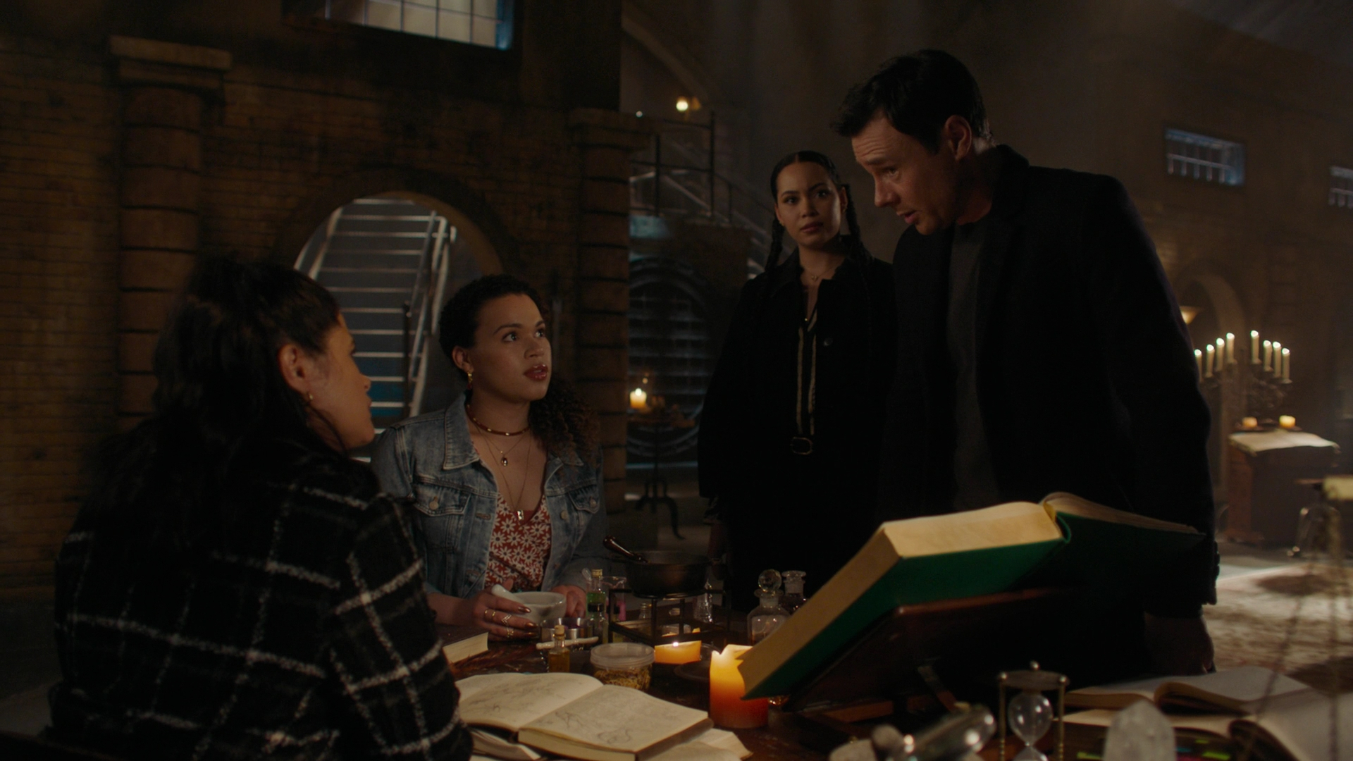 Charmed-Online-dot-nl_Charmed3x17TheCalmBeforeTheStorm1548.jpg