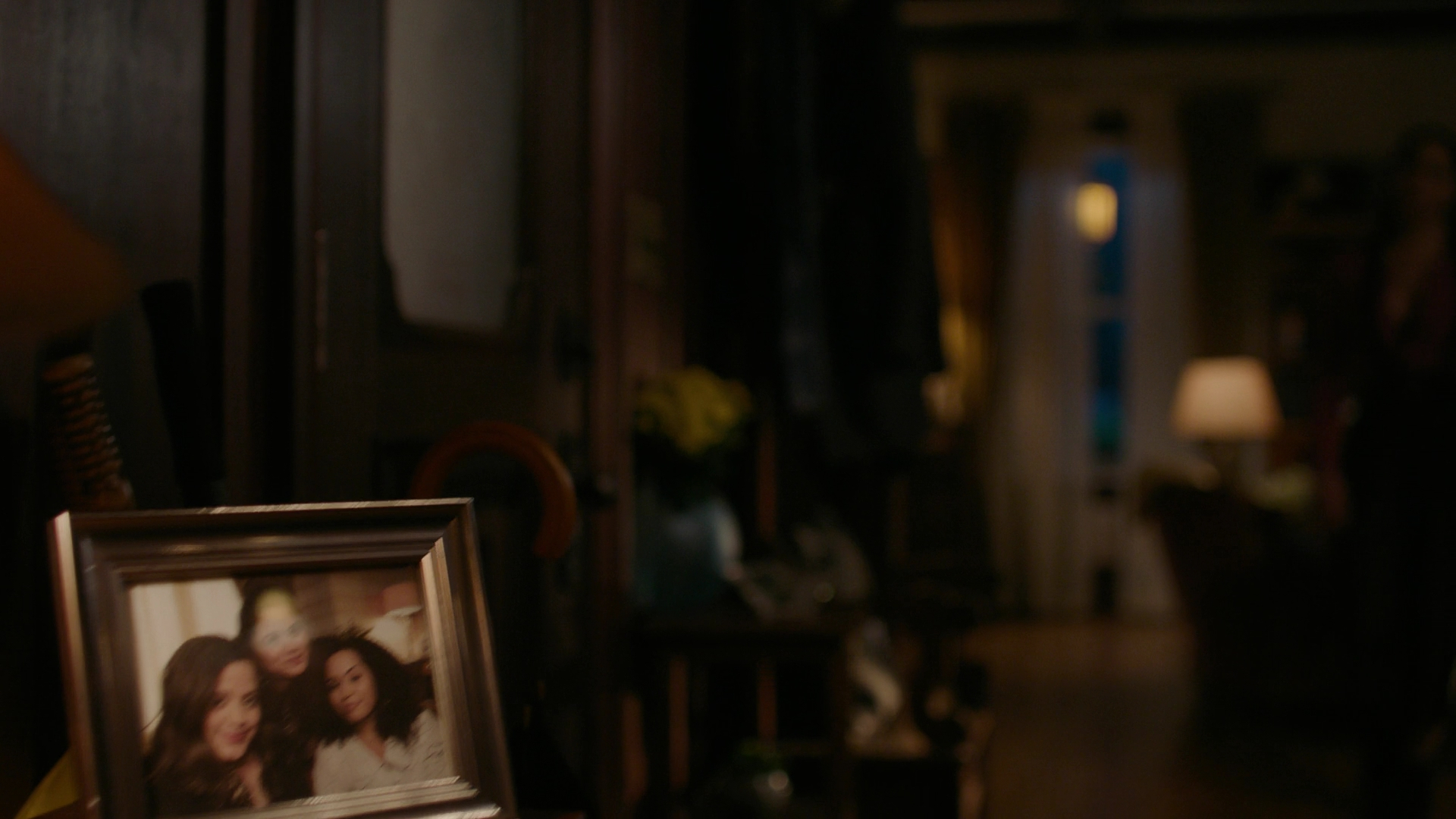 Charmed-Online-dot-nl_Charmed3x17TheCalmBeforeTheStorm1672.jpg