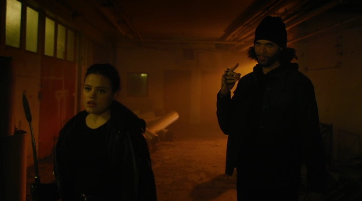Charmed-Online-dot-nl_Charmed4x01NotThatGirl0323.jpg