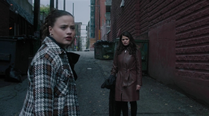 Charmed-Online-dot-nl_Charmed4x01NotThatGirl0788.jpg