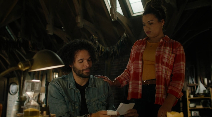 Charmed-Online-dot-nl_Charmed4x01NotThatGirl1107.jpg Charmed-Online-dot-nl_Charmed4x01NotThatGirl1107.jpg