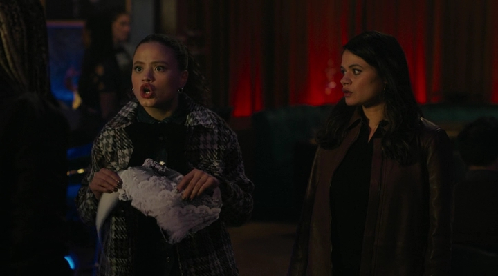 Charmed-Online-dot-nl_Charmed4x01NotThatGirl1892.jpg