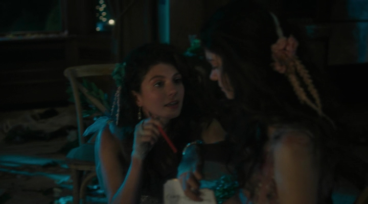 Charmed-Online-dot-nl_Charmed4x01NotThatGirl2426.jpg