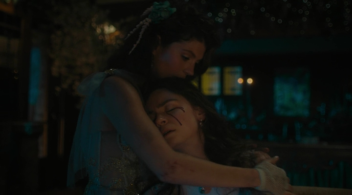 Charmed-Online-dot-nl_Charmed4x01NotThatGirl2457.jpg Charmed-Online-dot-nl_Charmed4x01NotThatGirl2457.jpg